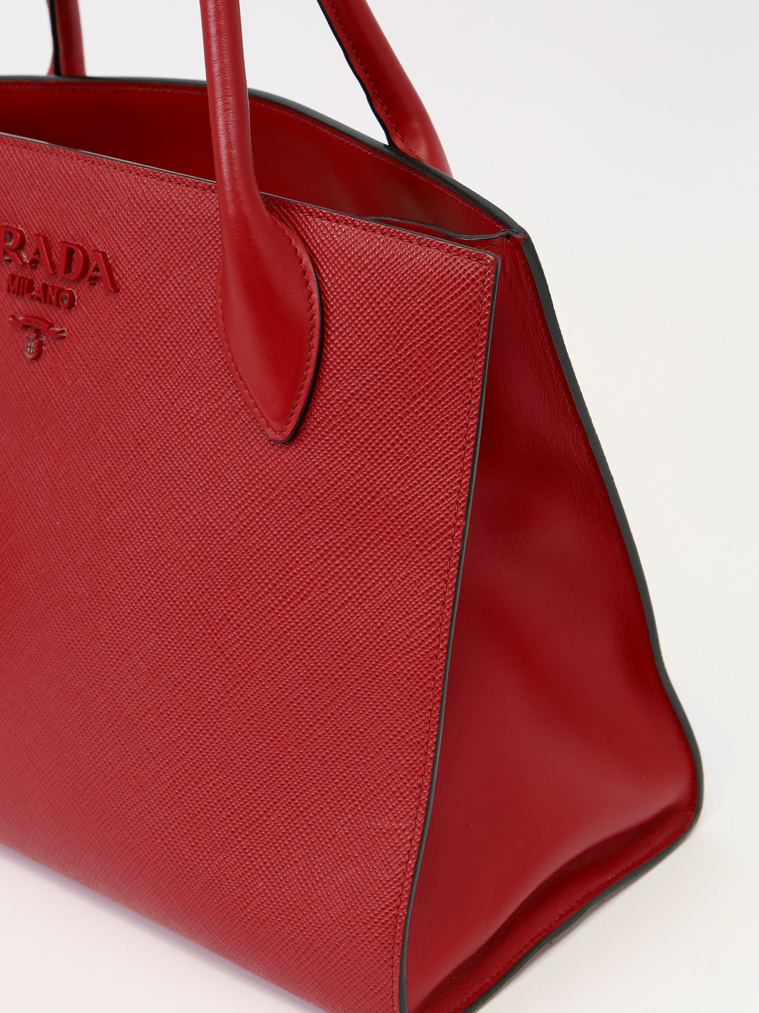 Сумки Prada Monochrome изображение #8
