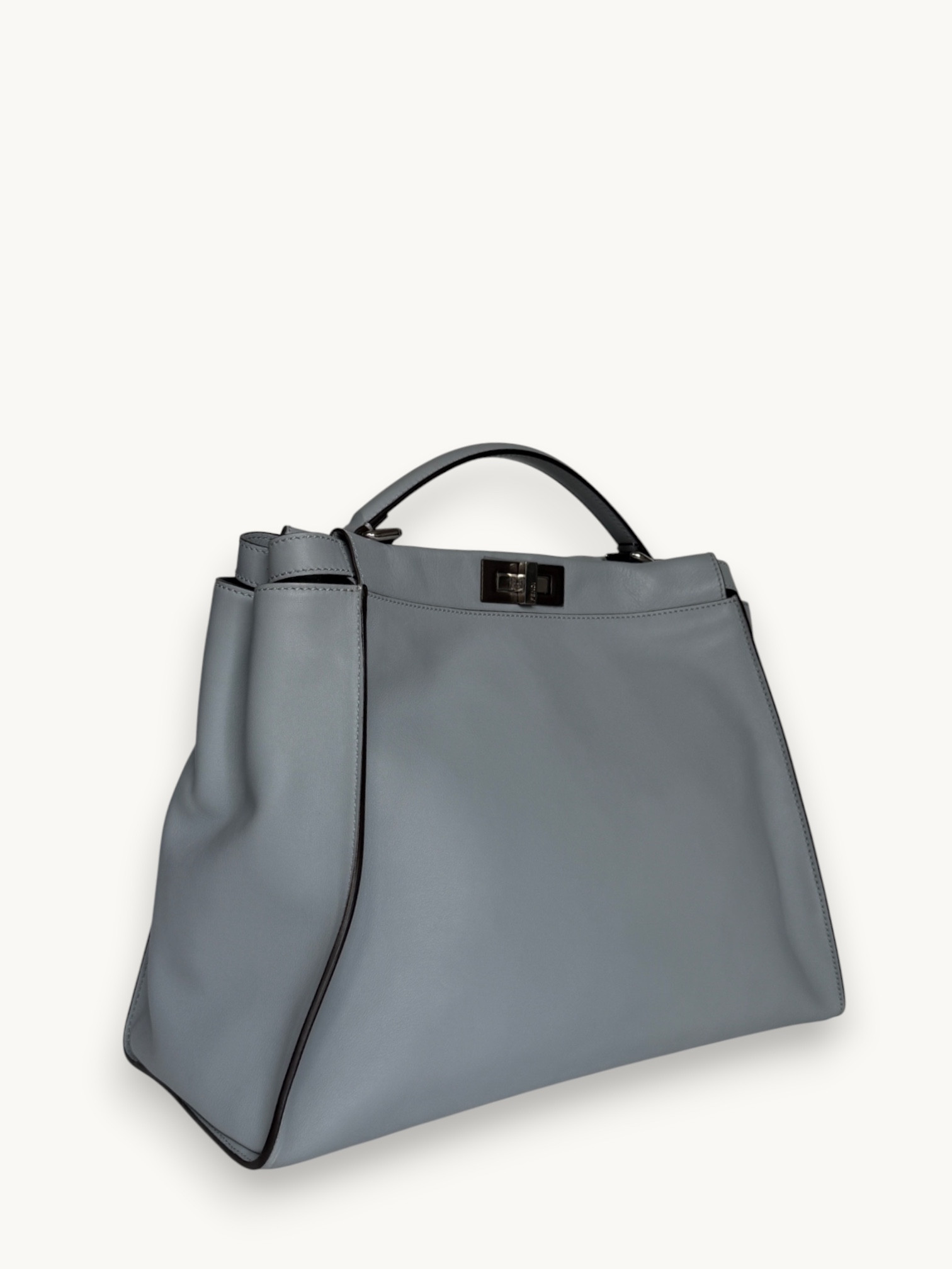 Сумки Fendi Peekaboo изображение #3