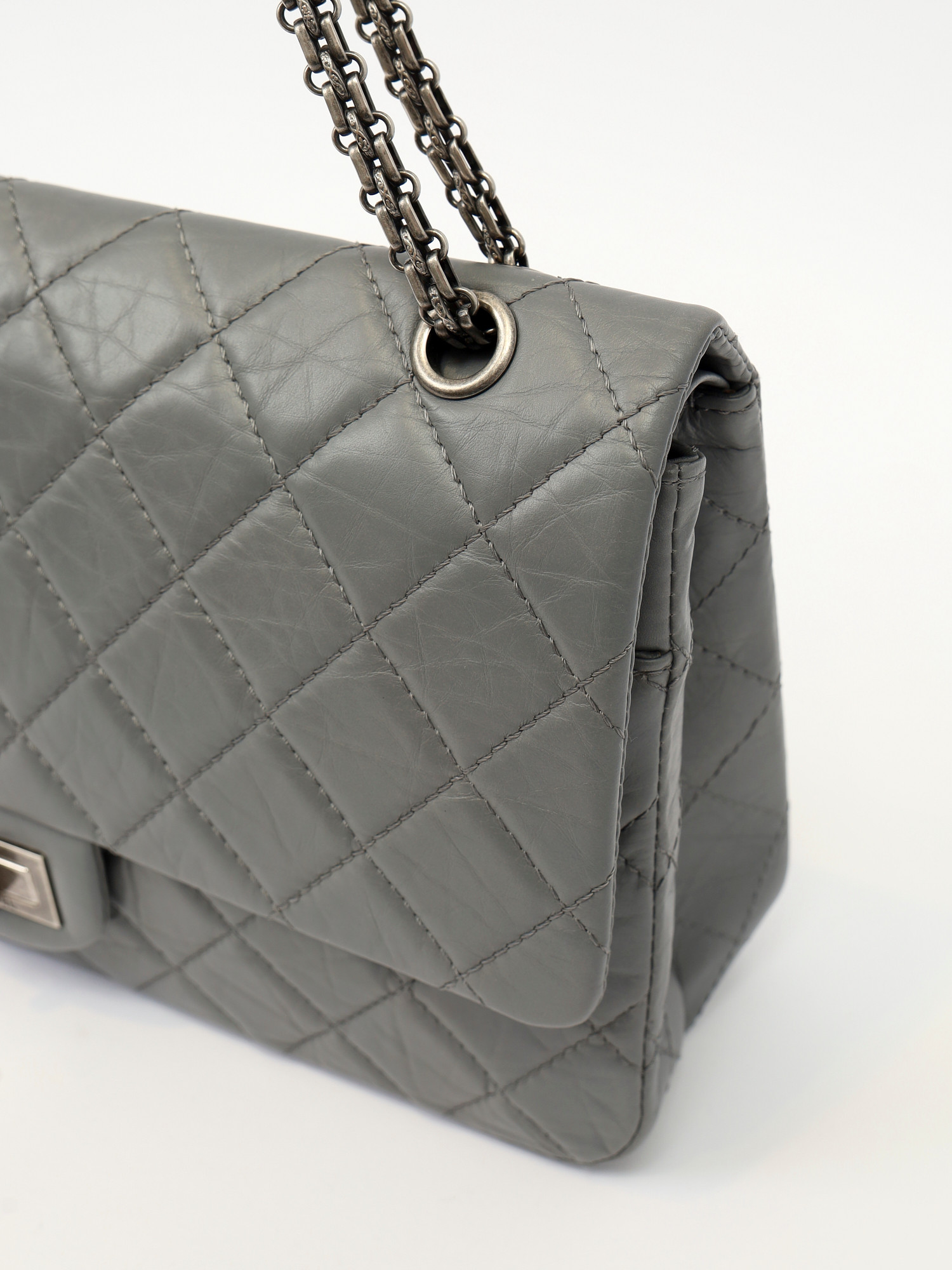 Сумки Chanel 2.55 изображение #9