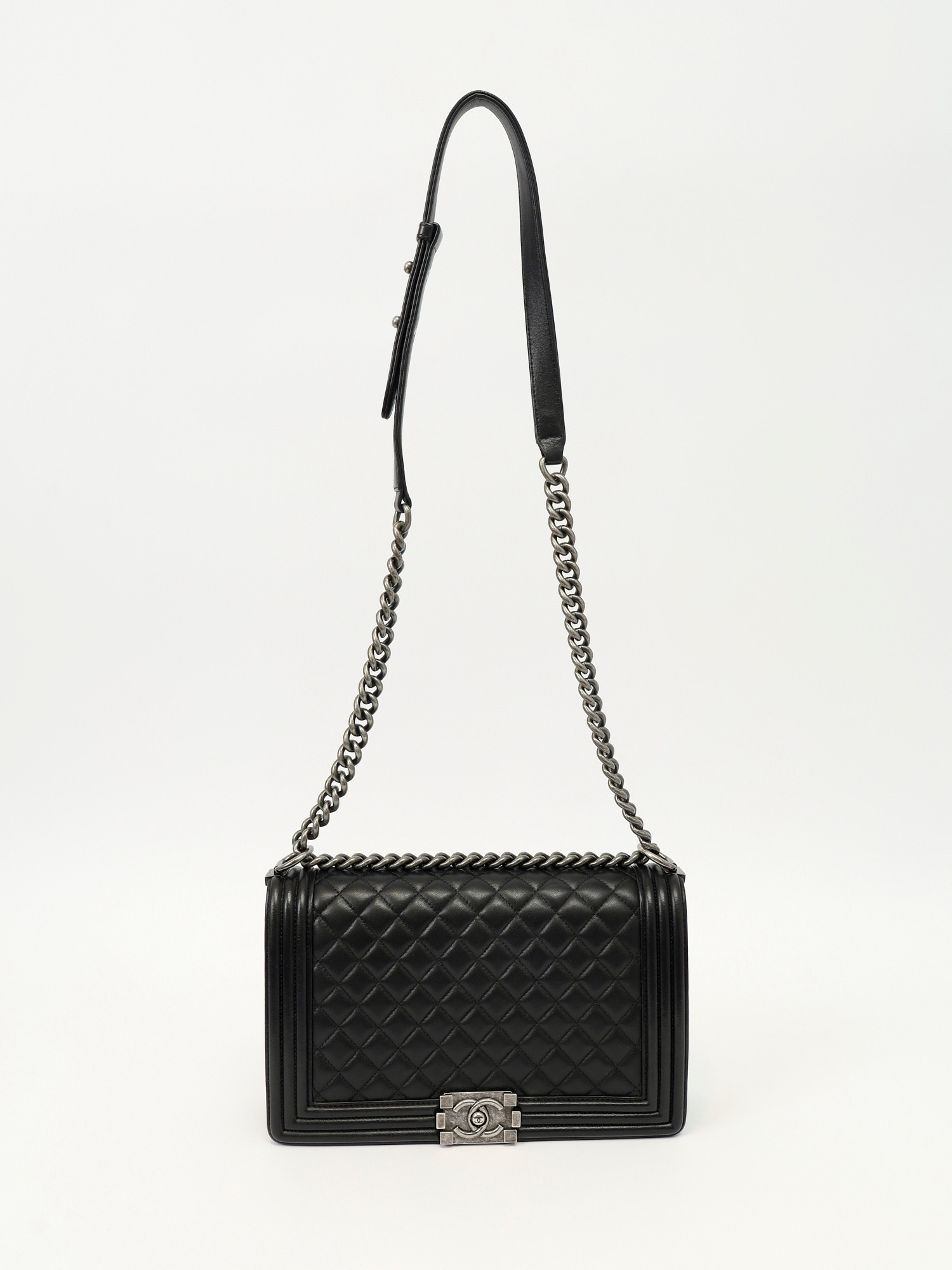 Сумки Chanel Boy изображение #6