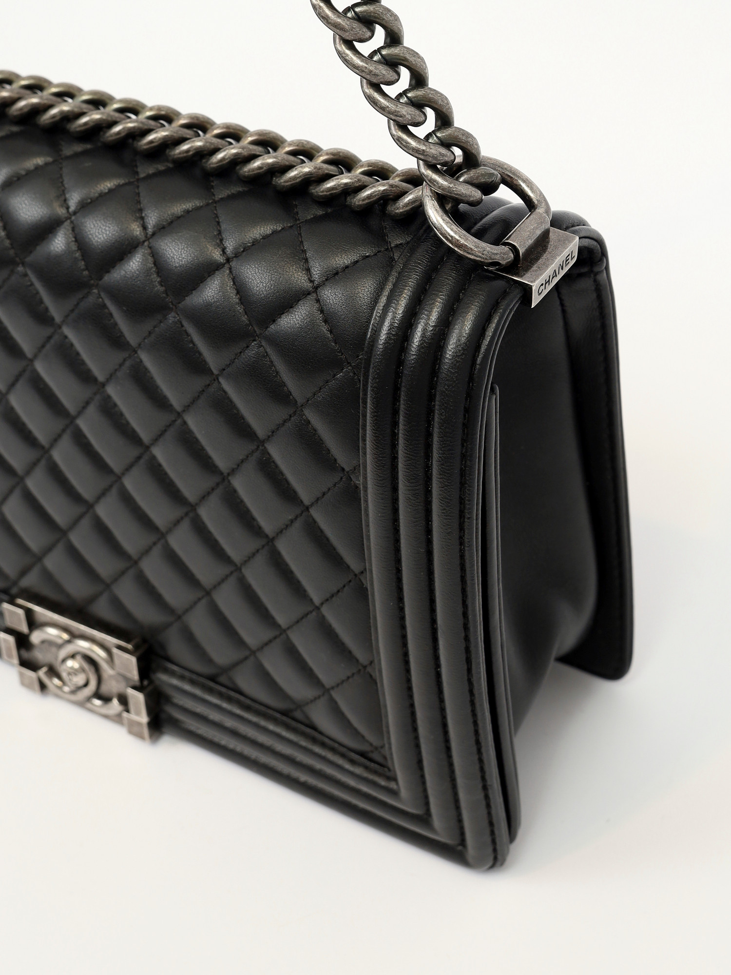 Сумки Chanel Boy изображение #9
