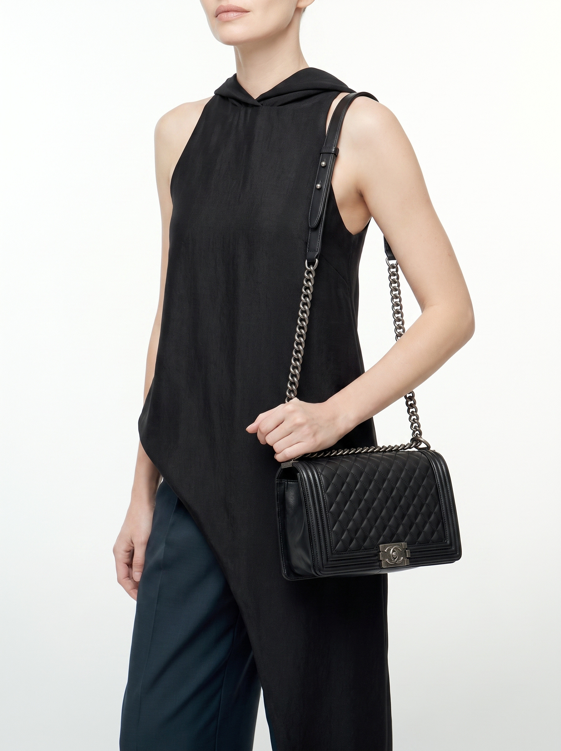 Сумки Chanel Boy изображение #2