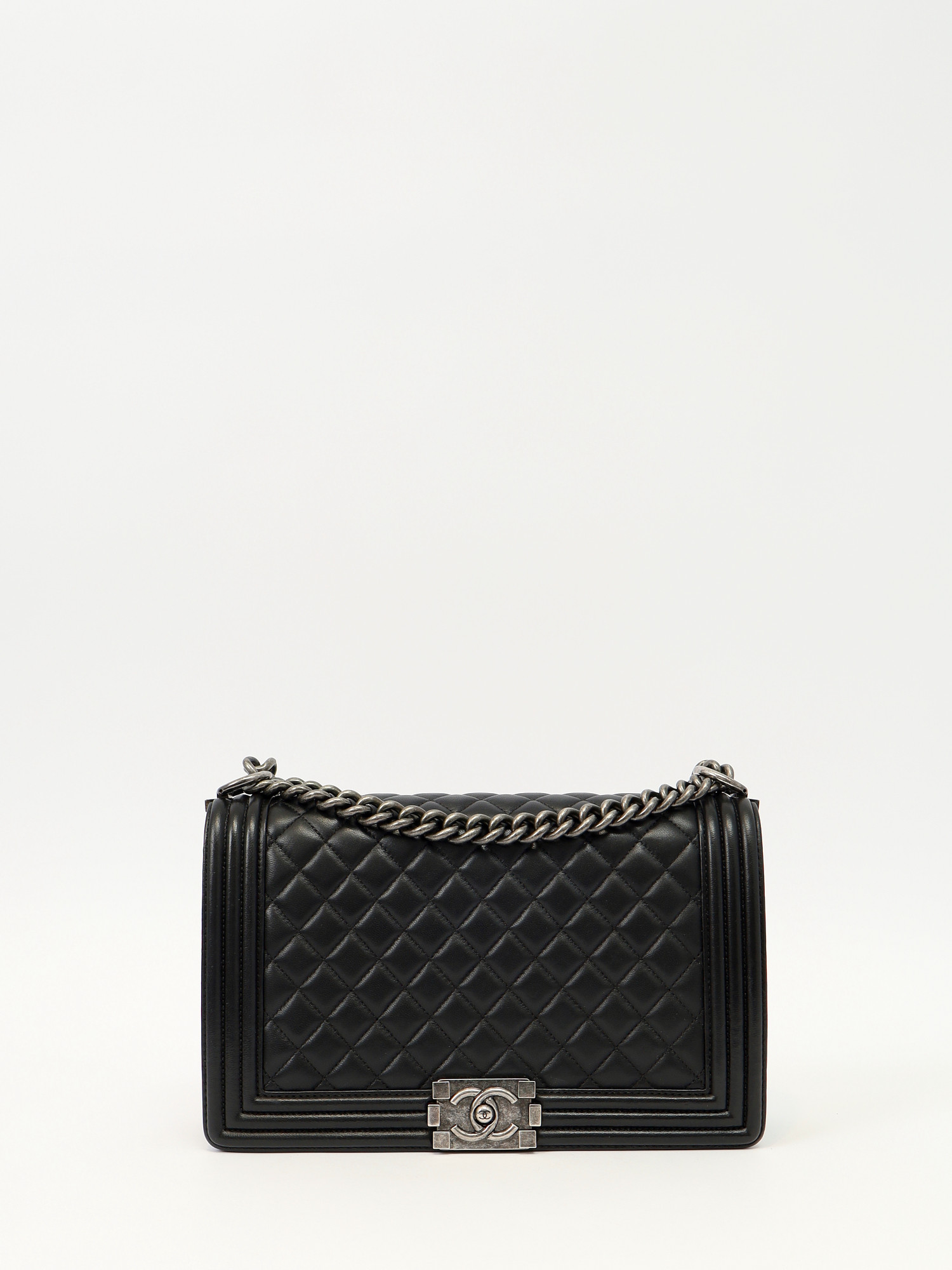 Сумки Chanel Boy изображение #1