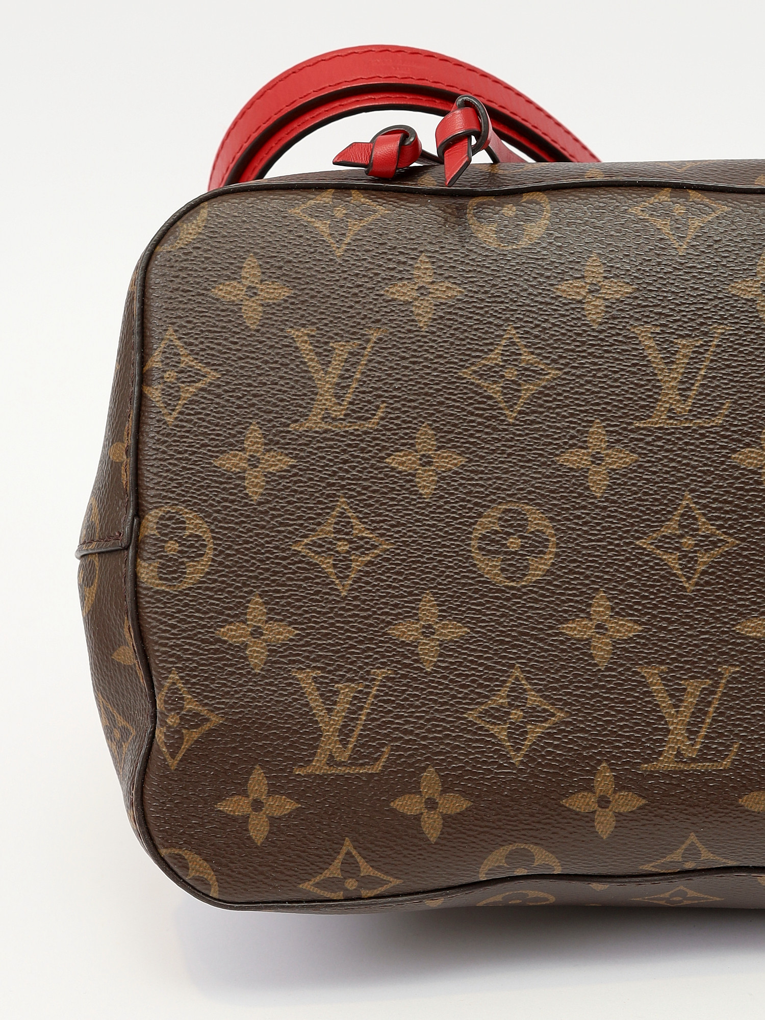 Сумки Louis Vuitton NeoNoe изображение #8