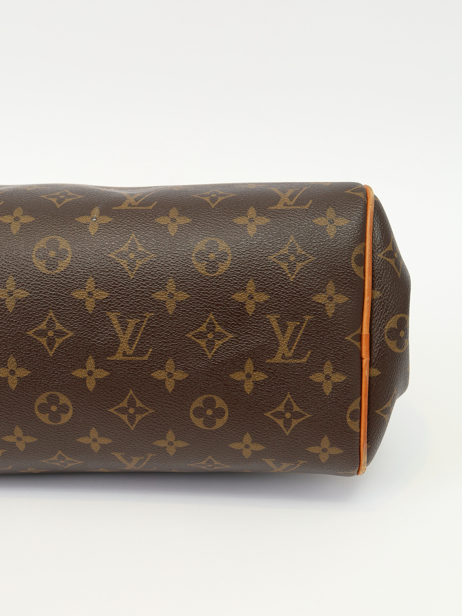 Сумки Louis Vuitton Montorgueil изображение #9