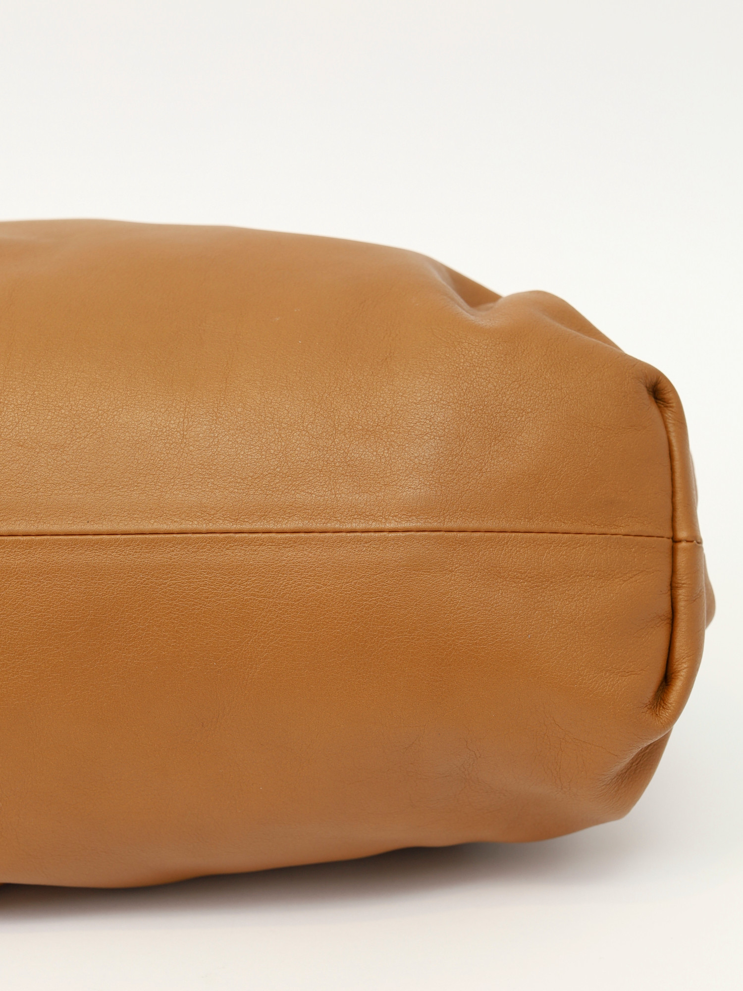 Сумки Bottega Veneta Pouch изображение #8