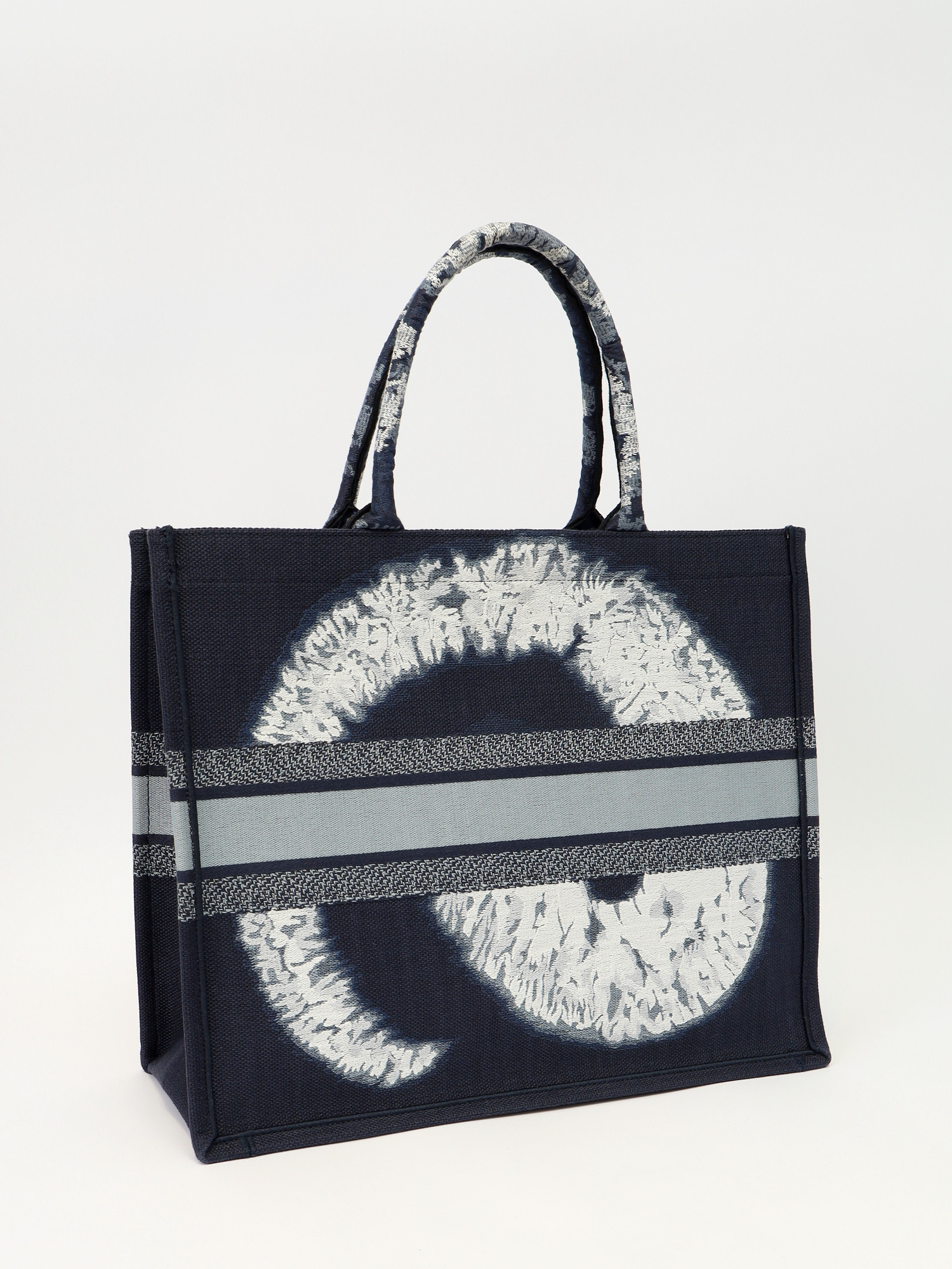 Сумки Dior Book Tote изображение #4