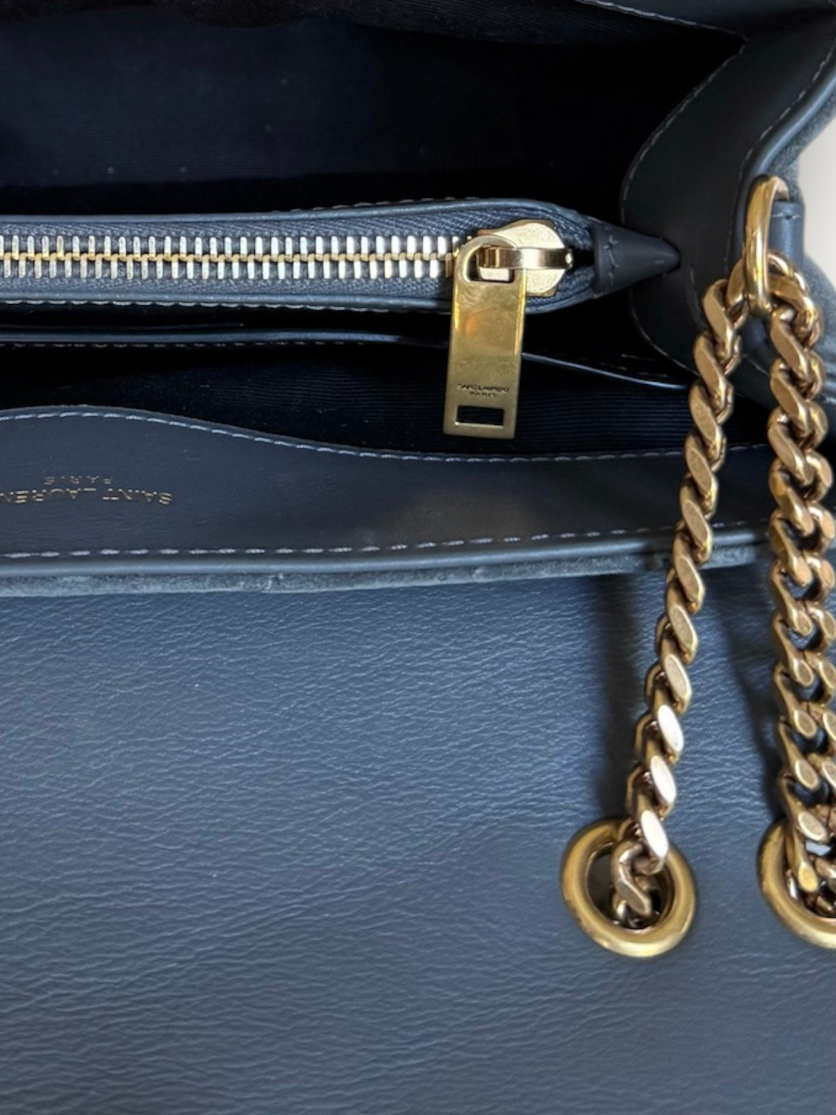 Сумки Saint Laurent Loulou изображение #6