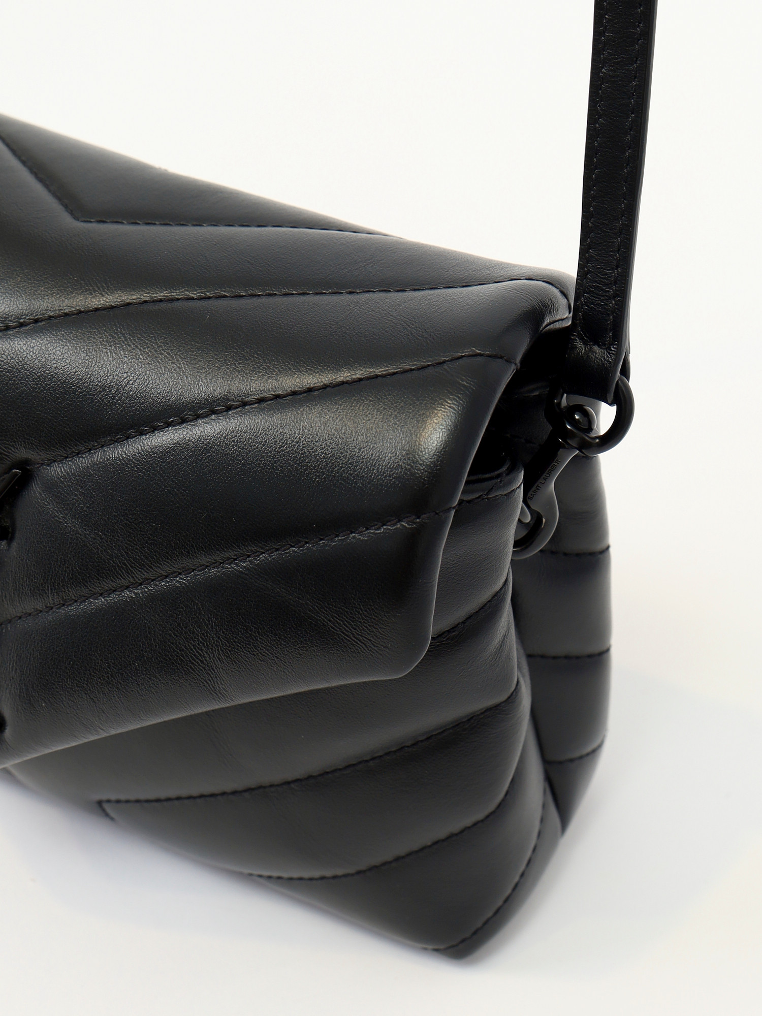 Сумки Saint Laurent LouLou изображение #8