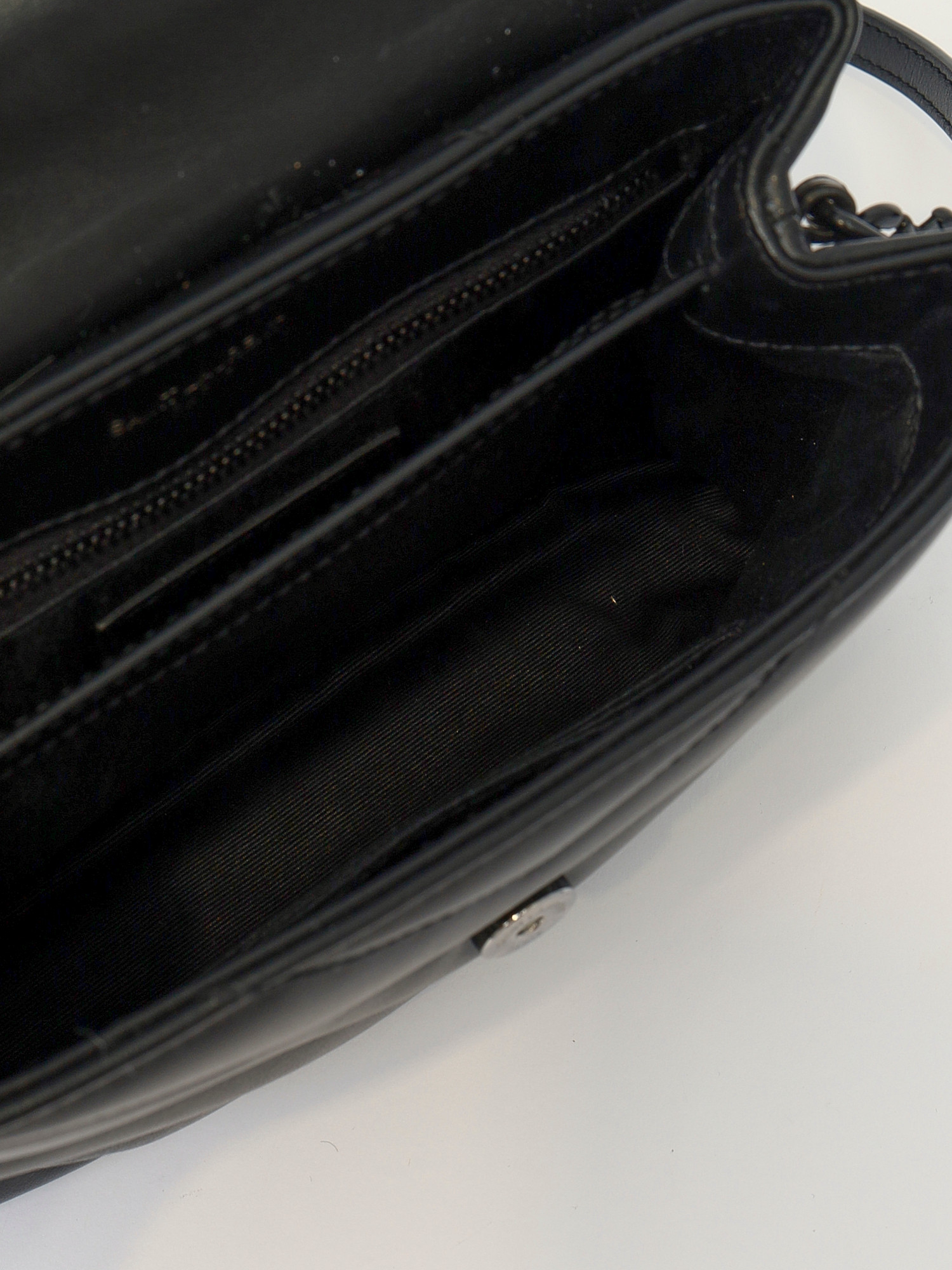 Сумки Saint Laurent LouLou изображение #10