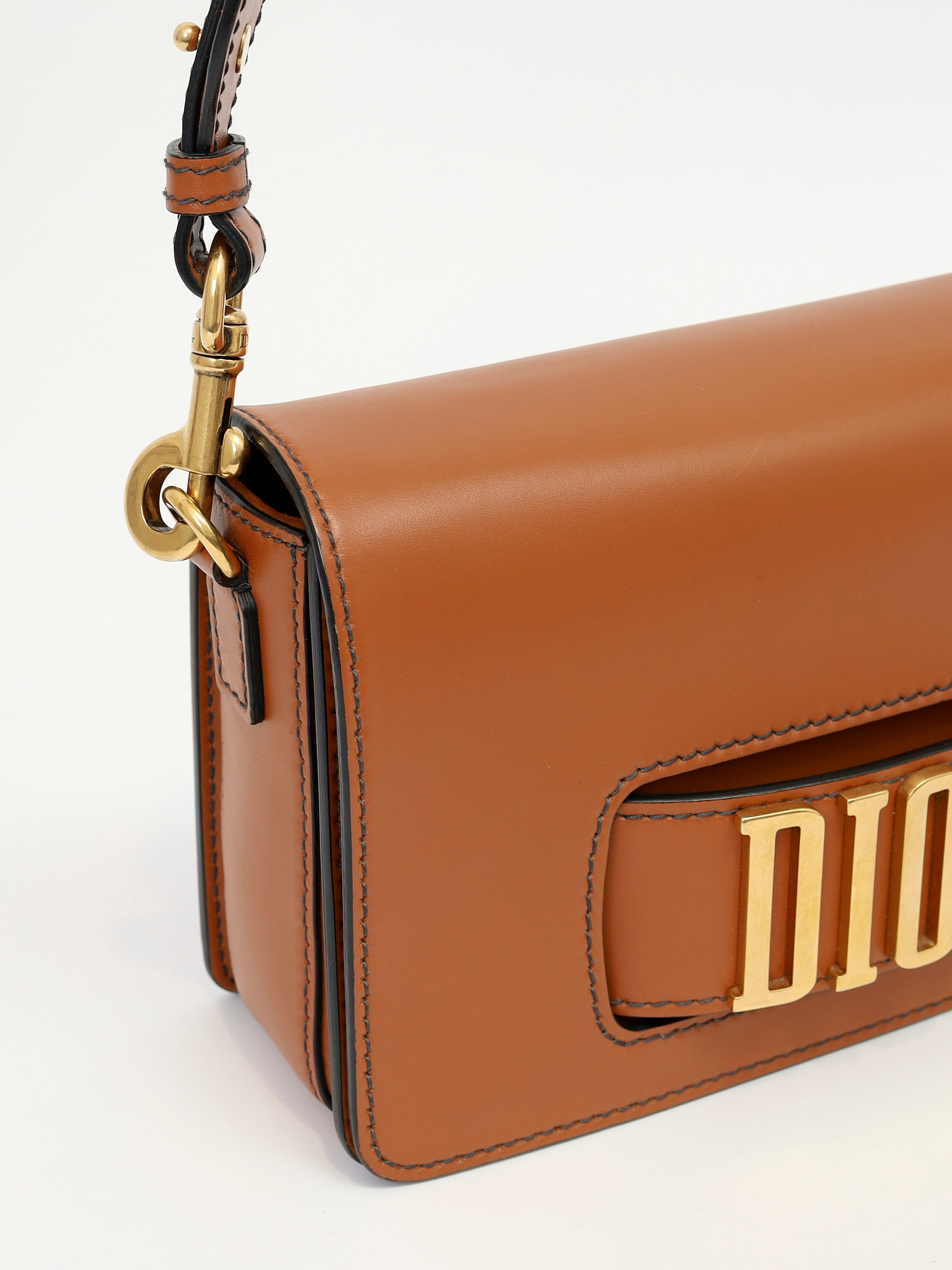 Сумки Dior Revolution изображение #7