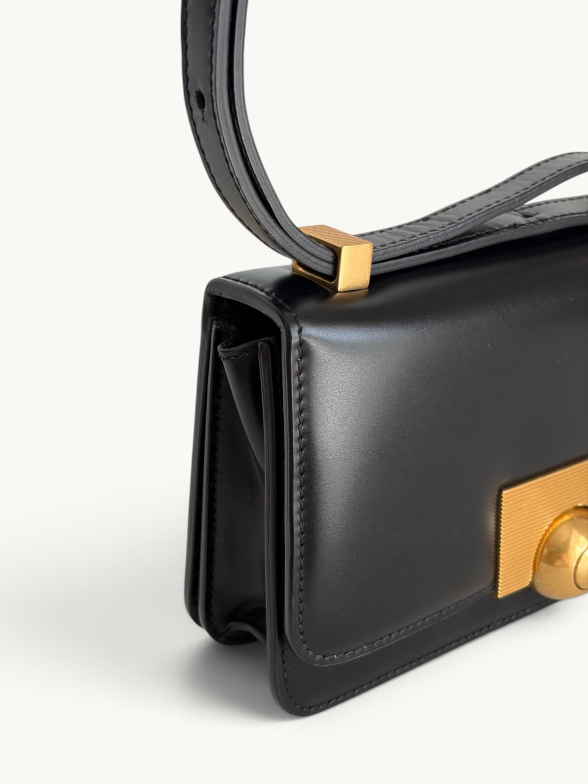 Сумки Bottega Veneta Classic изображение #6