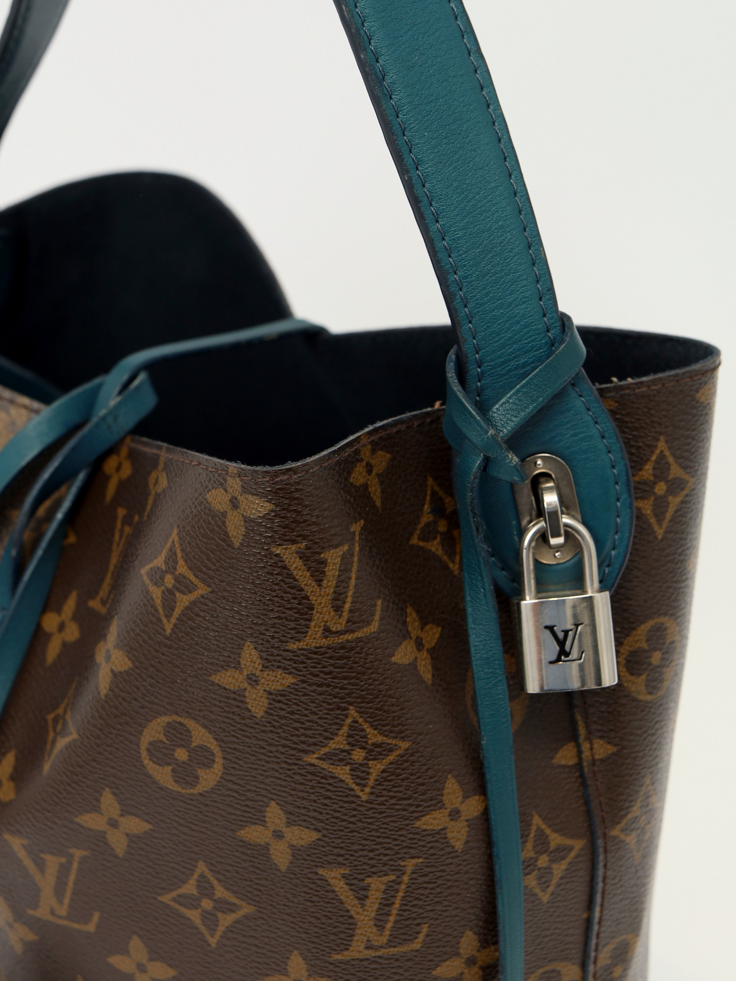 Сумки Louis Vuitton Idole изображение #7