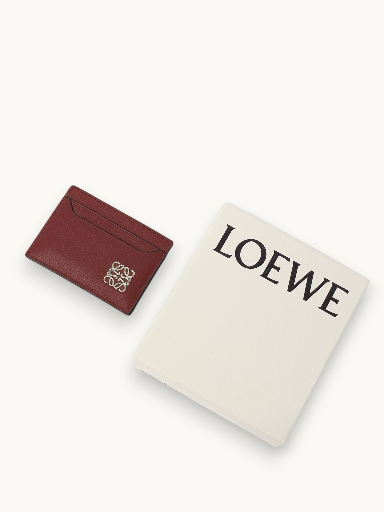 Аксессуары Loewe Anagram изображение #3