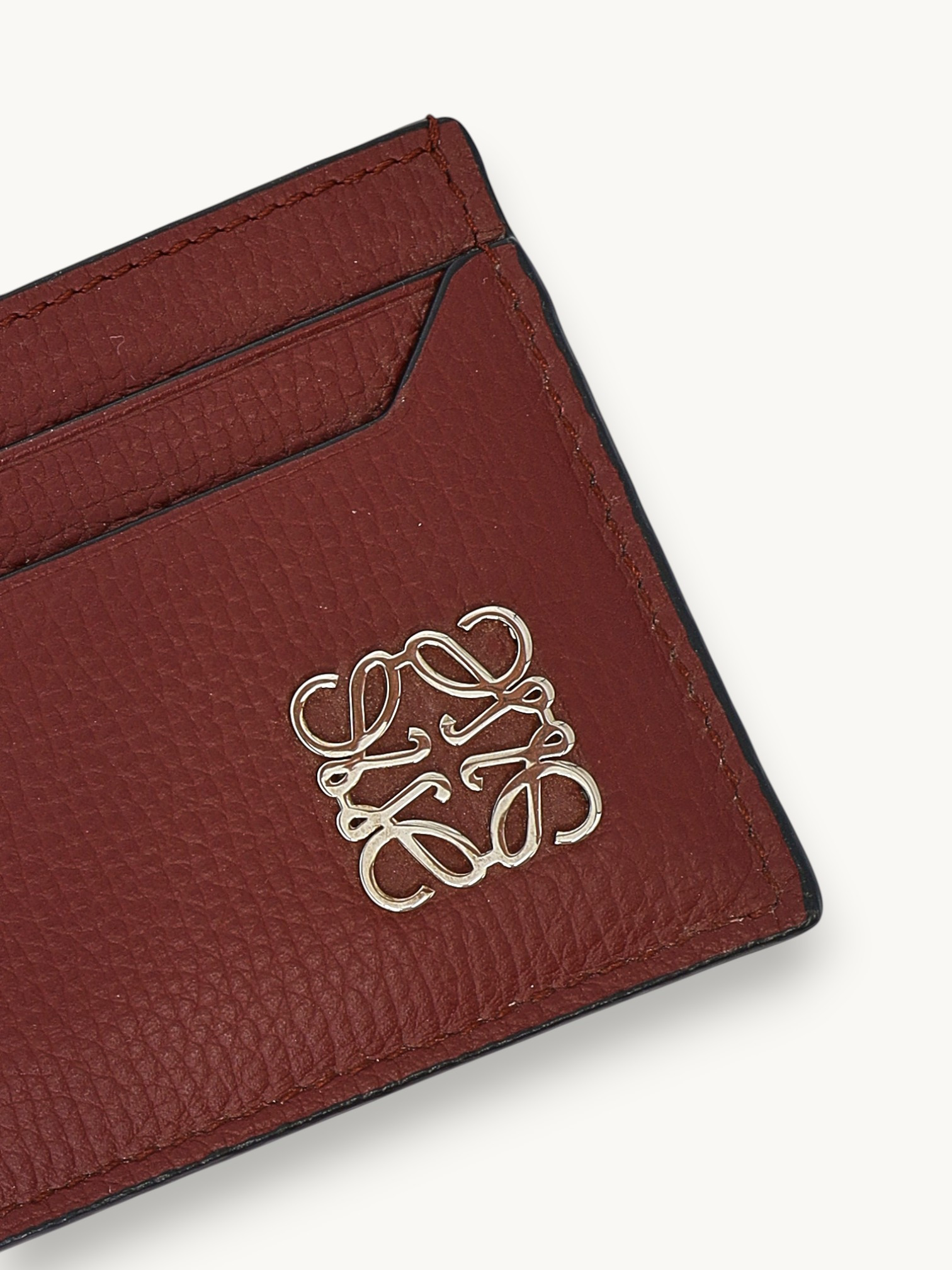 Аксессуары Loewe Anagram изображение #4