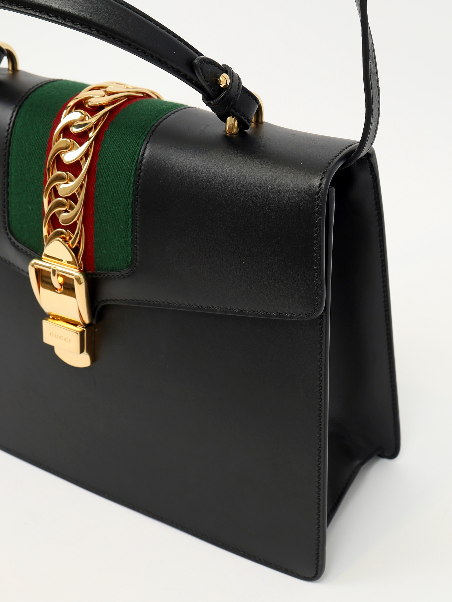 Сумки Gucci Sylvie изображение #8