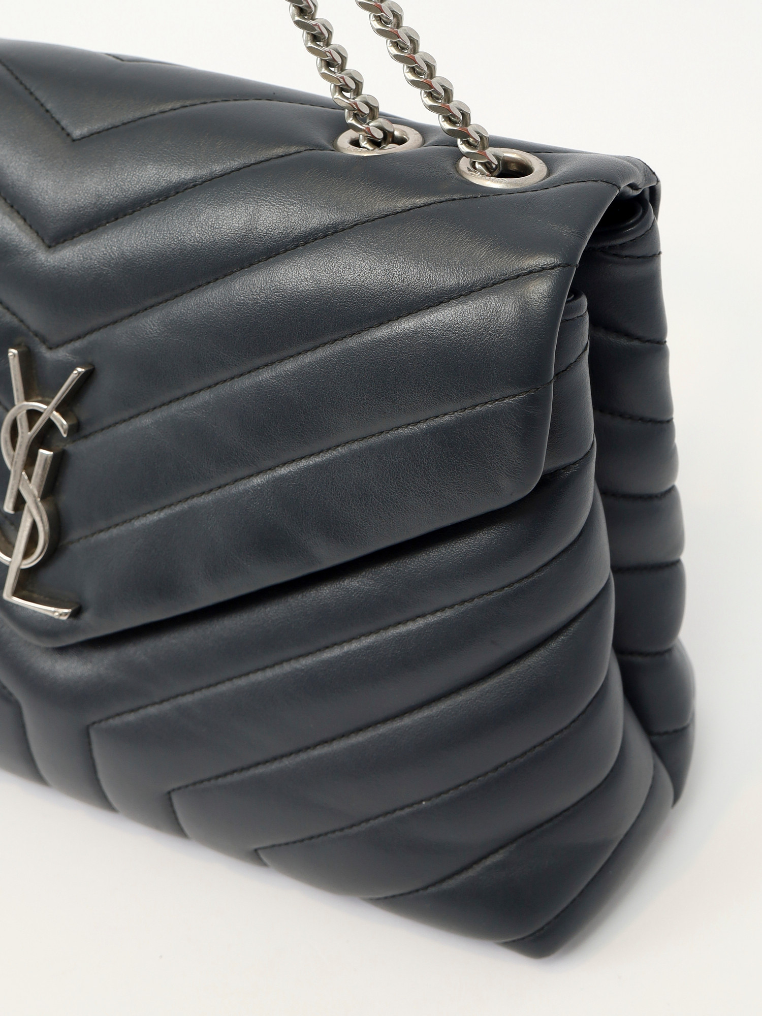 Сумки Saint Laurent LouLou изображение #8