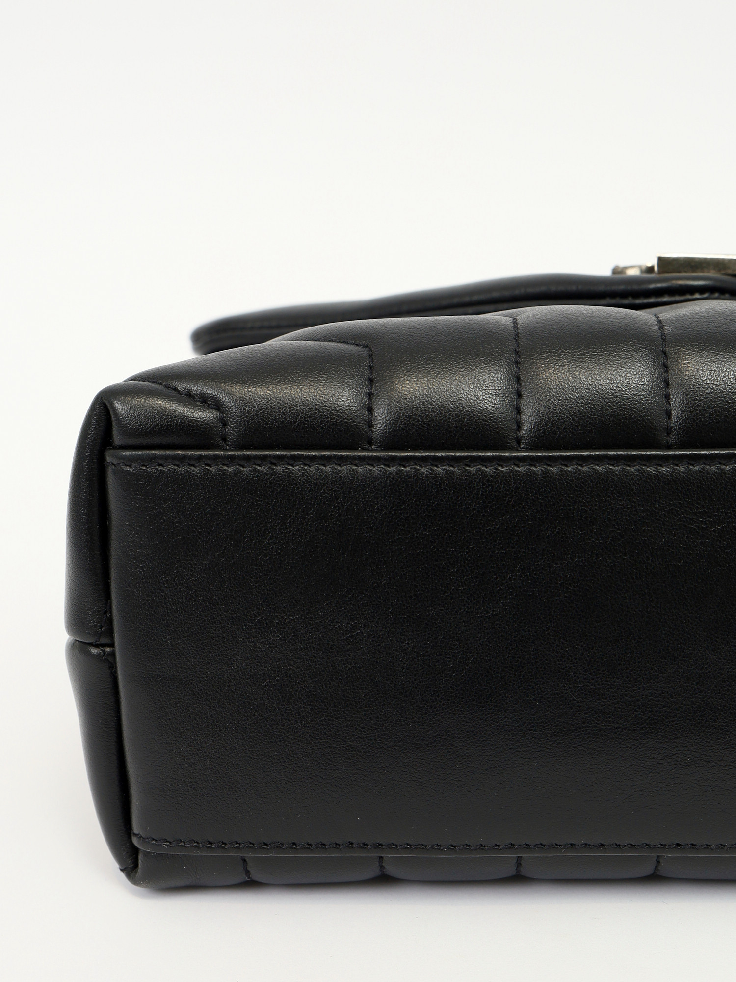 Сумки Saint Laurent LouLou изображение #9