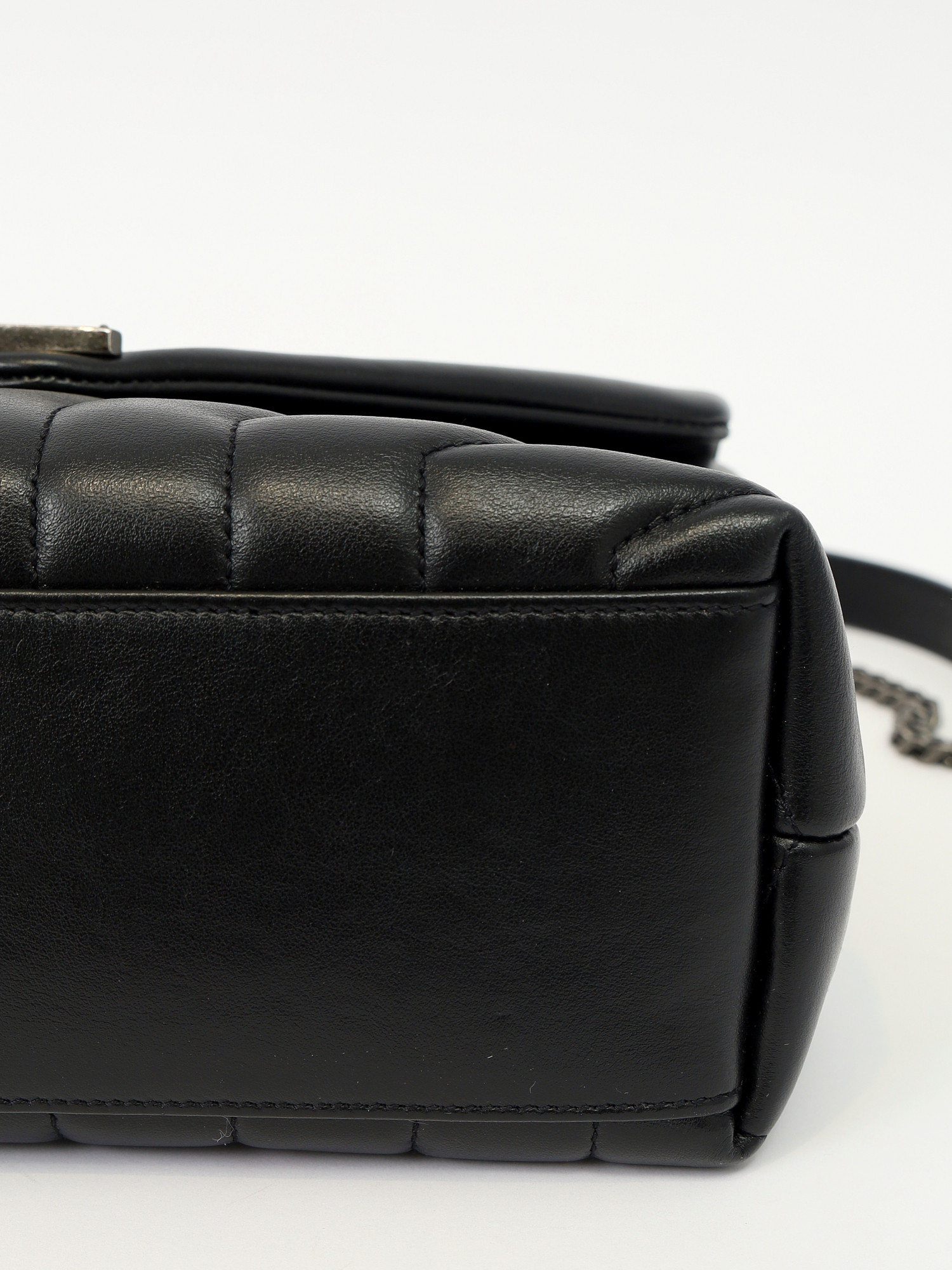 Сумки Saint Laurent LouLou изображение #10