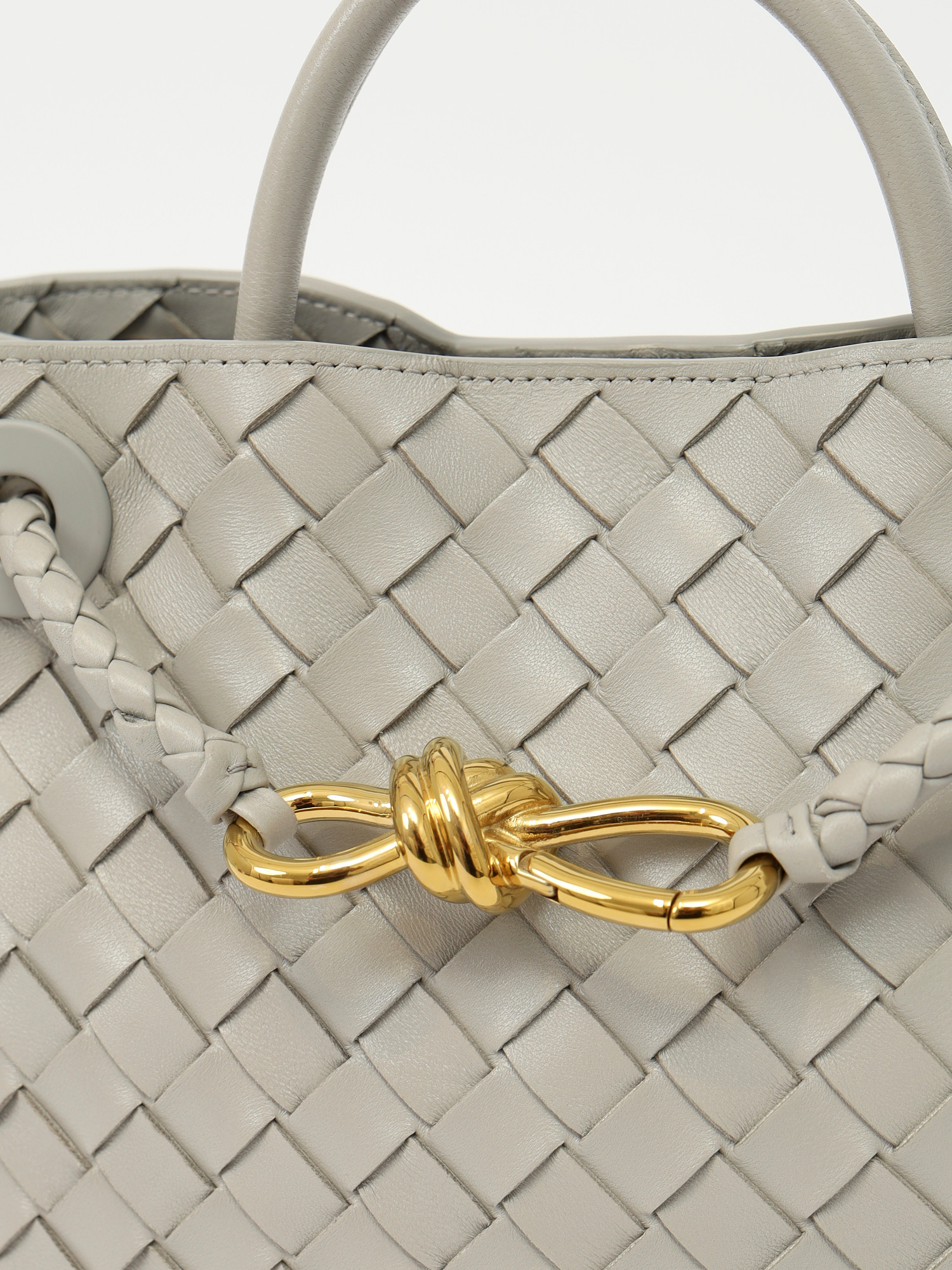 Сумки Bottega Veneta Andiamo изображение #6
