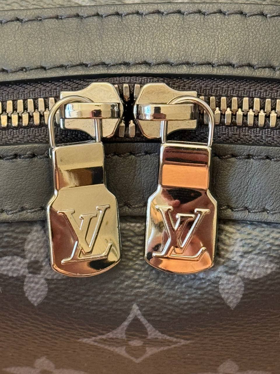 Сумки Louis Vuitton Discovery изображение #7