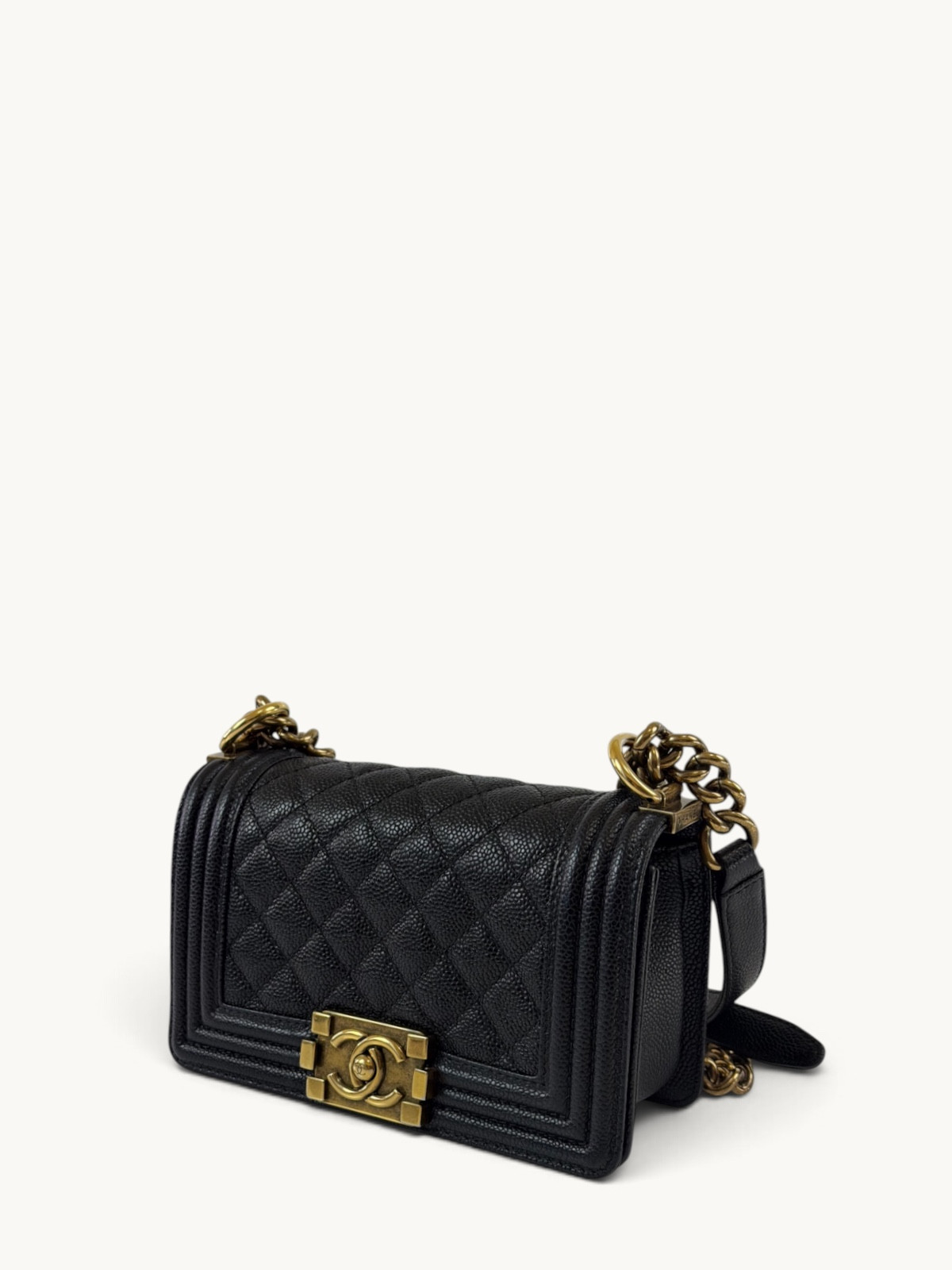 Сумки Chanel Boy изображение #5