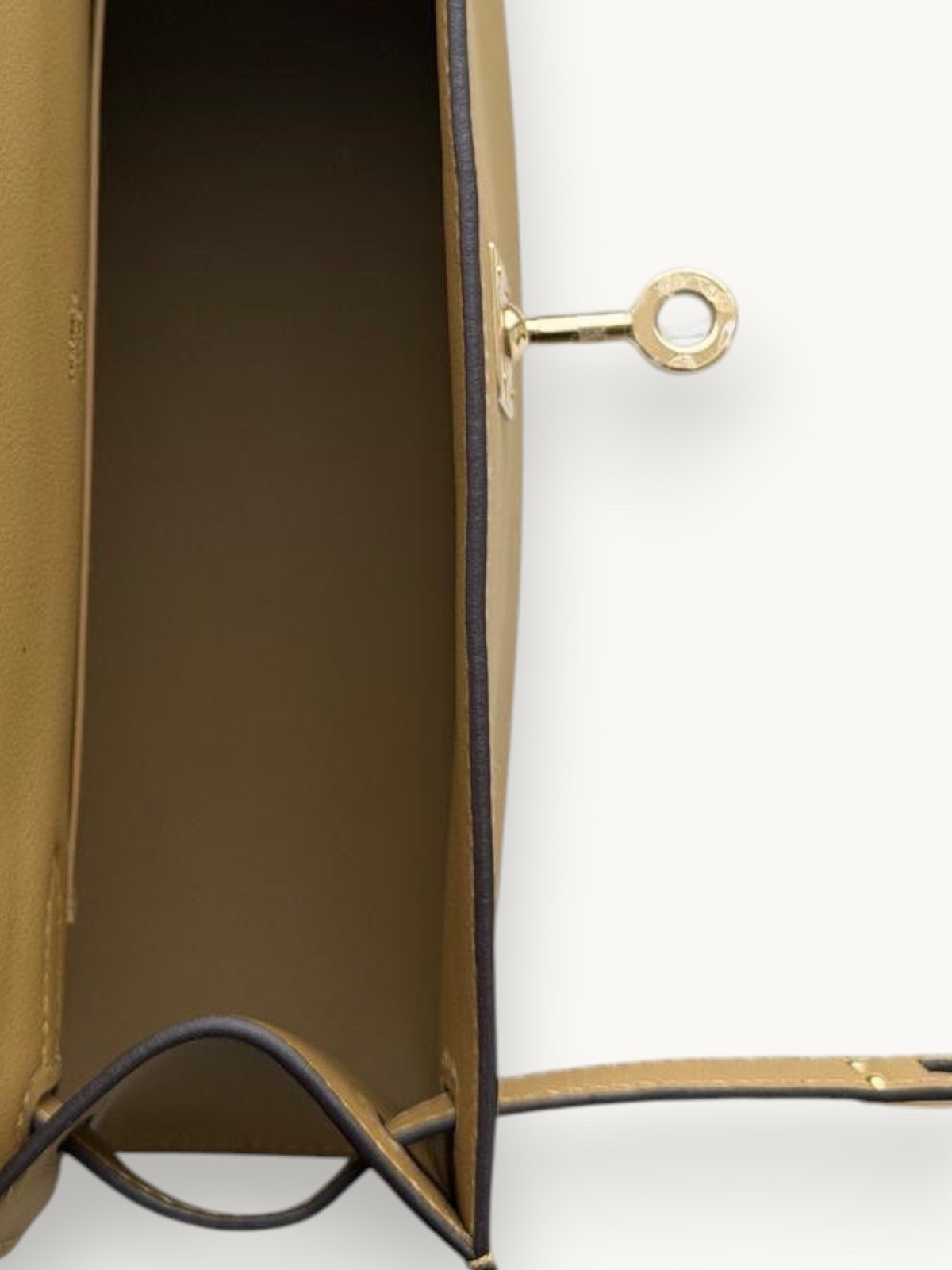 Сумки Hermes Kelly Pochette изображение #9