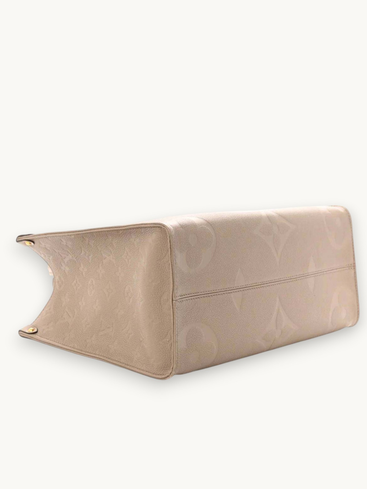 Сумки Louis Vuitton OnTheGo изображение #4