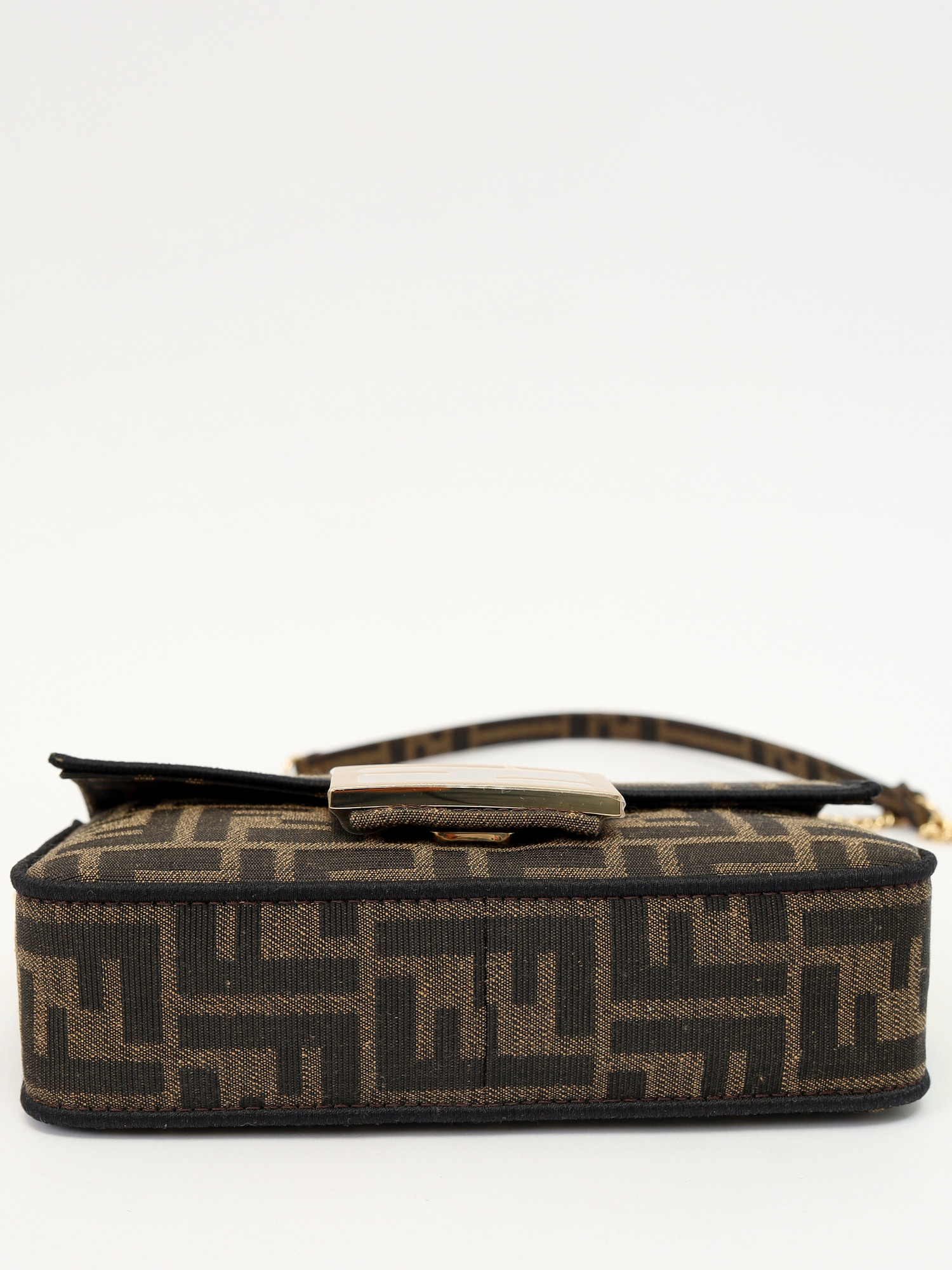 Сумки Fendi Baguette изображение #10