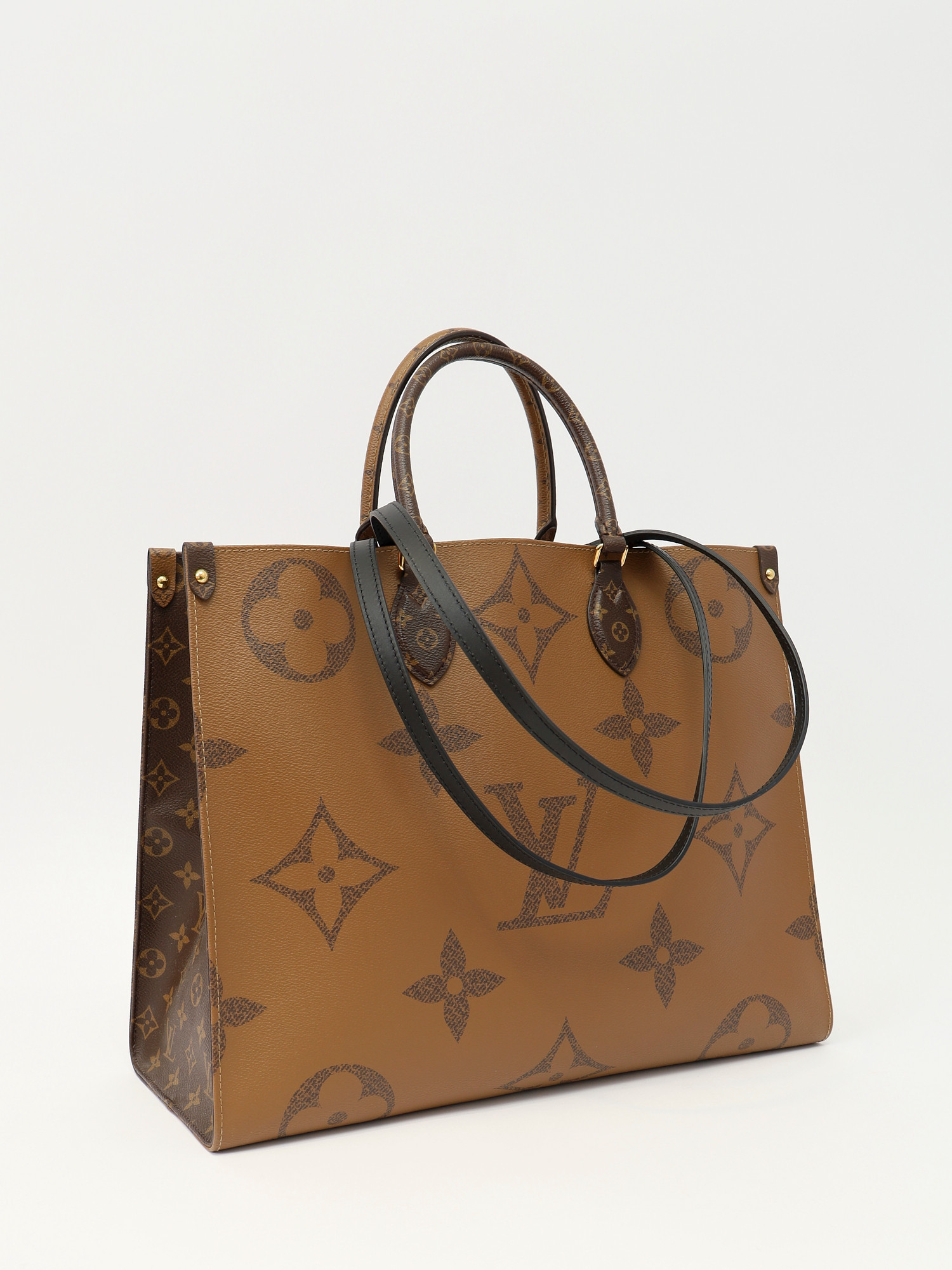 Сумки Louis Vuitton OnTheGo изображение #4