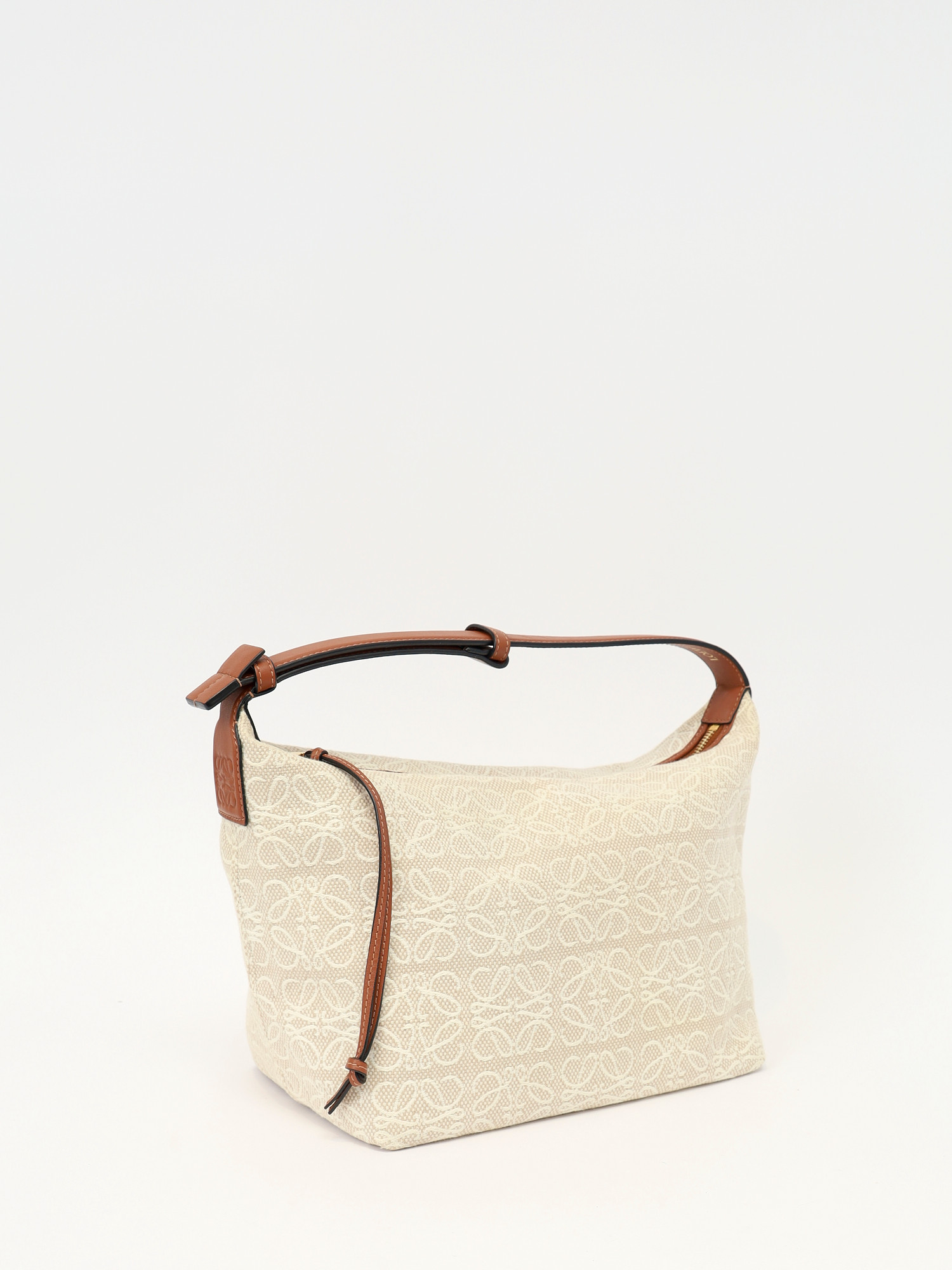 Сумки Loewe Cubi изображение #3