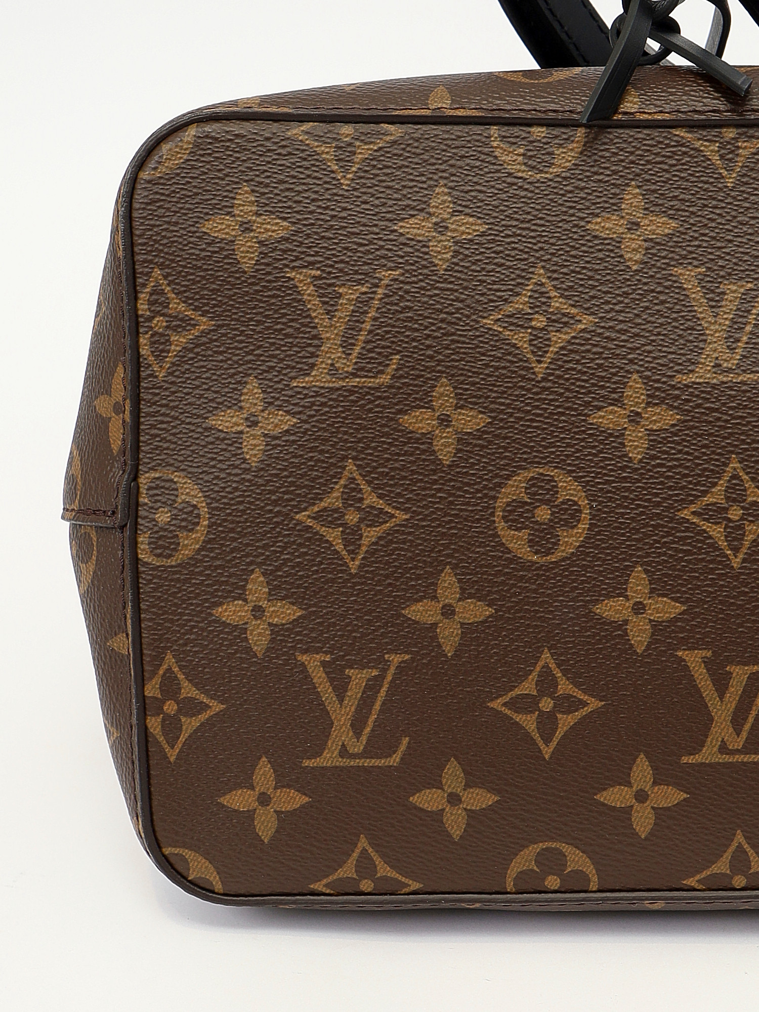 Сумки Louis Vuitton NeoNoe  изображение #8
