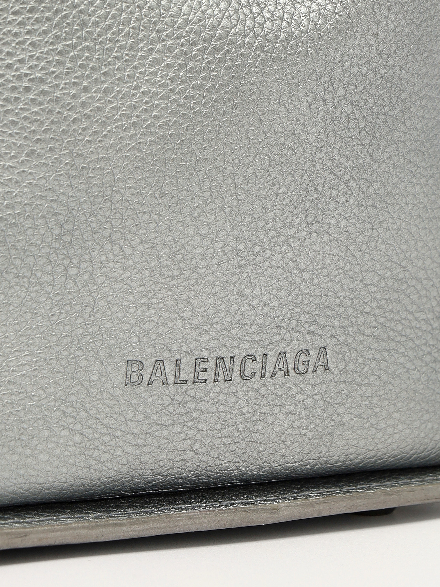 Сумки Balenciaga Tool 2.0 изображение #5
