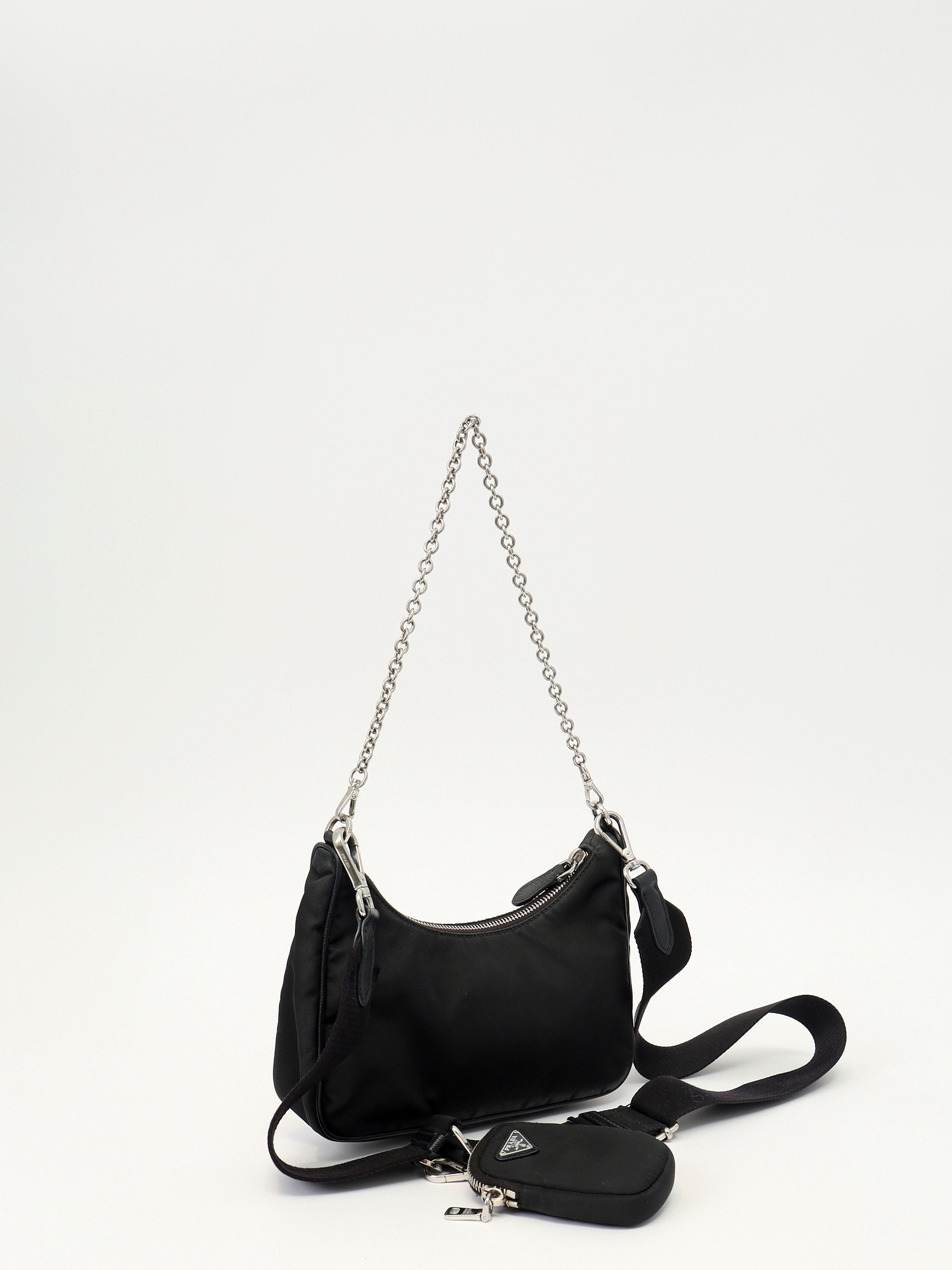 Сумки Prada Re-Edition 2005 изображение #4