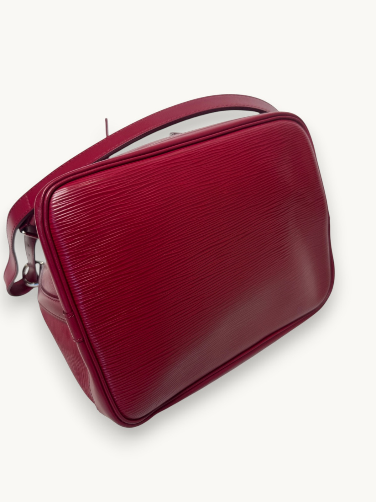 Сумки Louis Vuitton Noe изображение #10