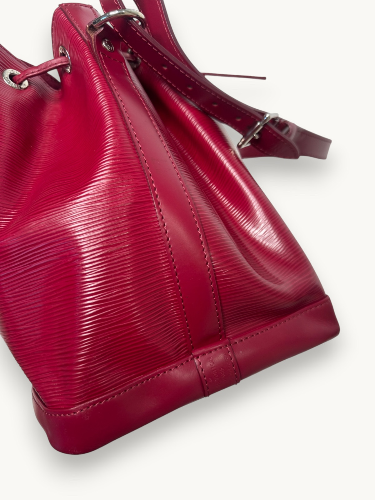 Сумки Louis Vuitton Noe изображение #4