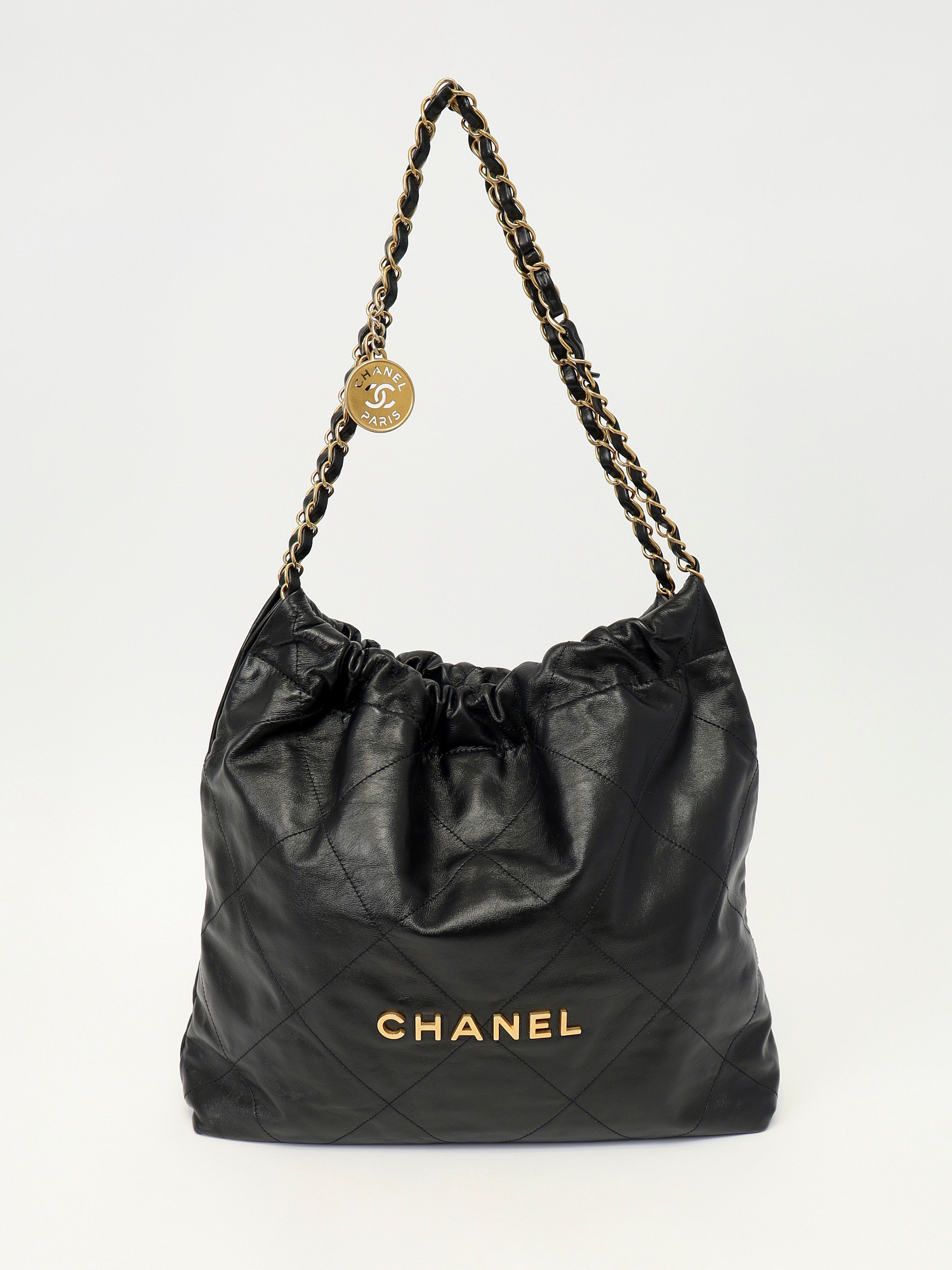 Chanel 22 