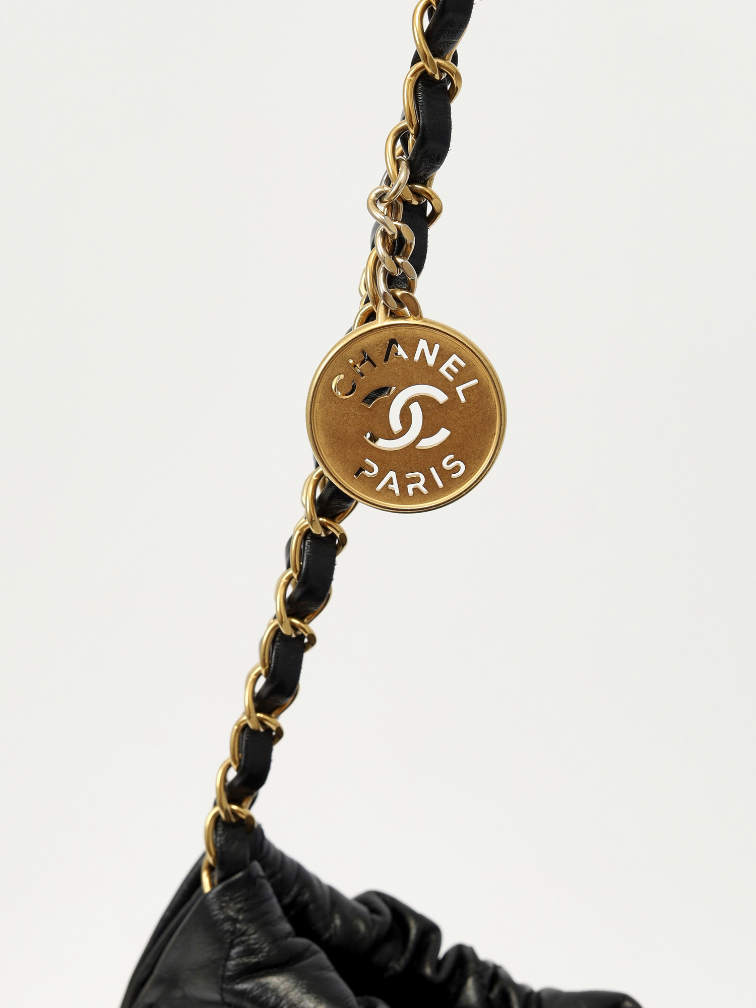 Сумки Chanel 22 изображение #8