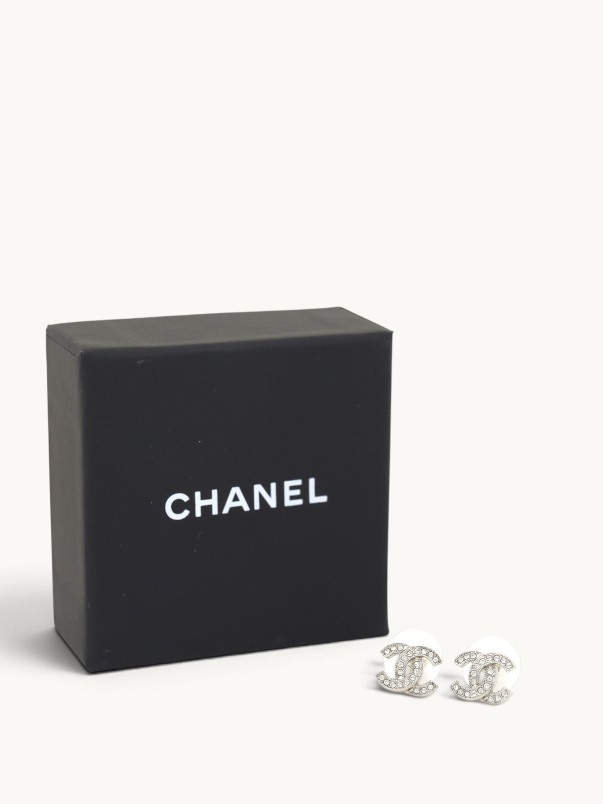 Украшения Chanel изображение #3