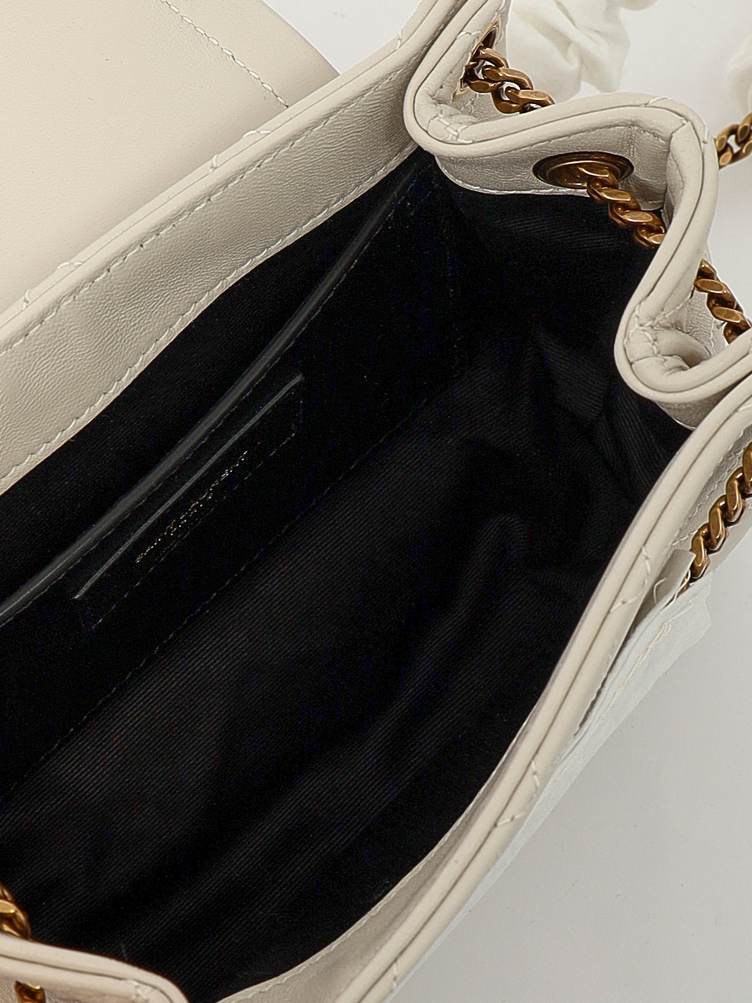 Сумки Saint Laurent Nolita изображение #11