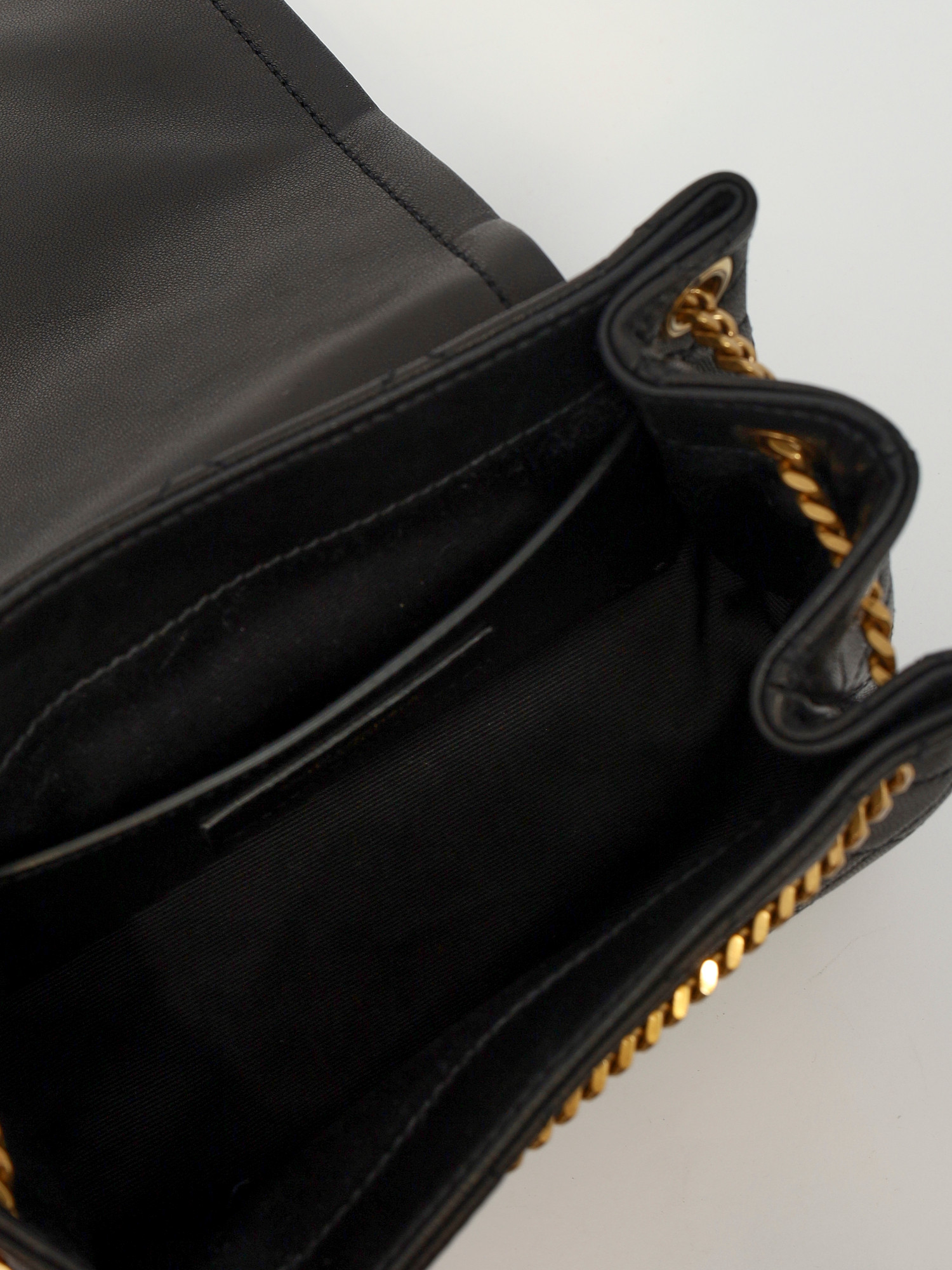 Сумки Saint Laurent Nolita  изображение #11