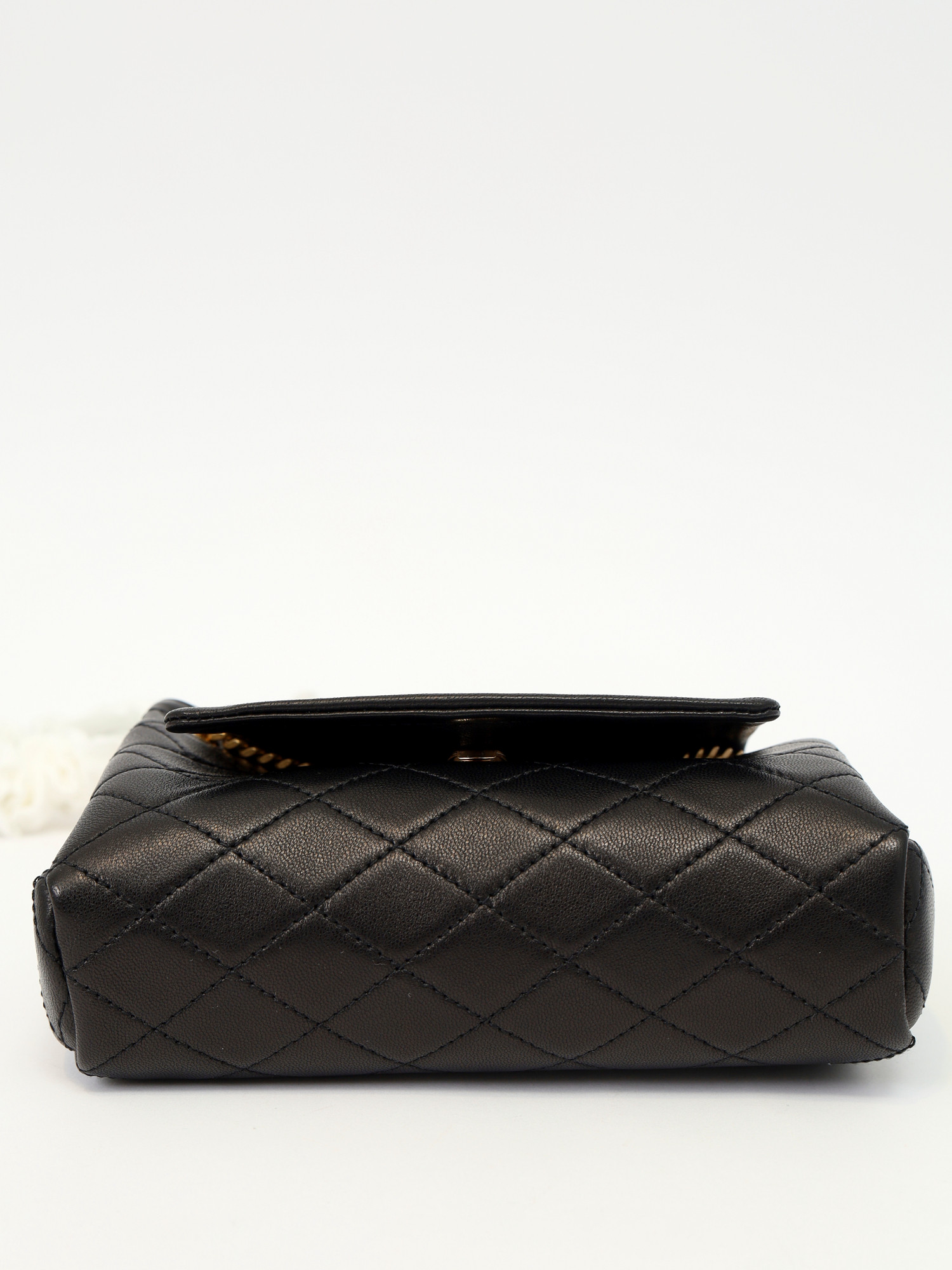 Сумки Saint Laurent Nolita  изображение #10