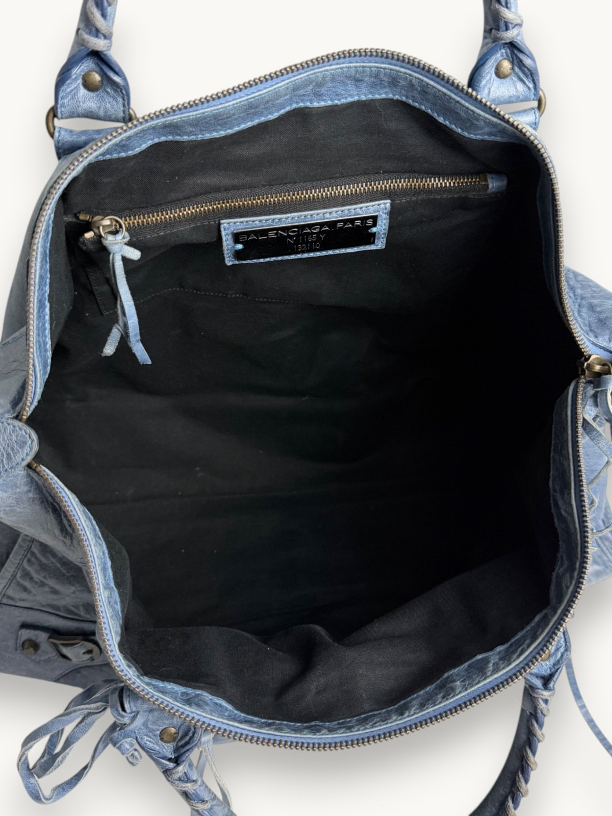 Сумки Balenciaga City изображение #9