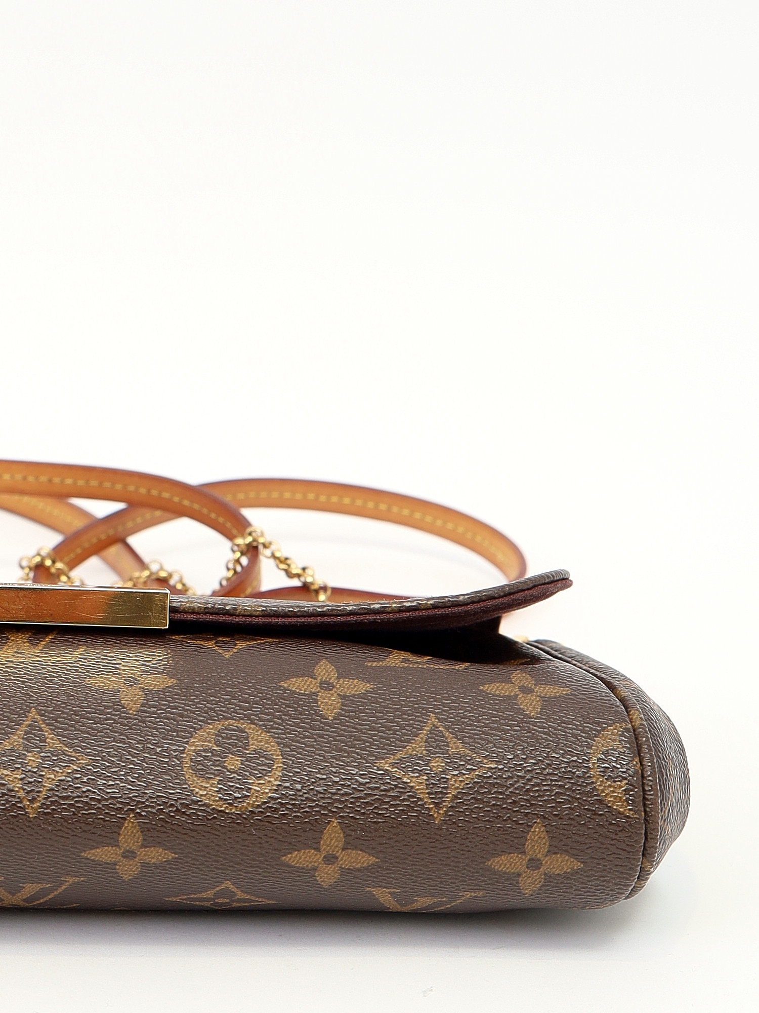 Сумки Louis Vuitton Favorite  изображение #11