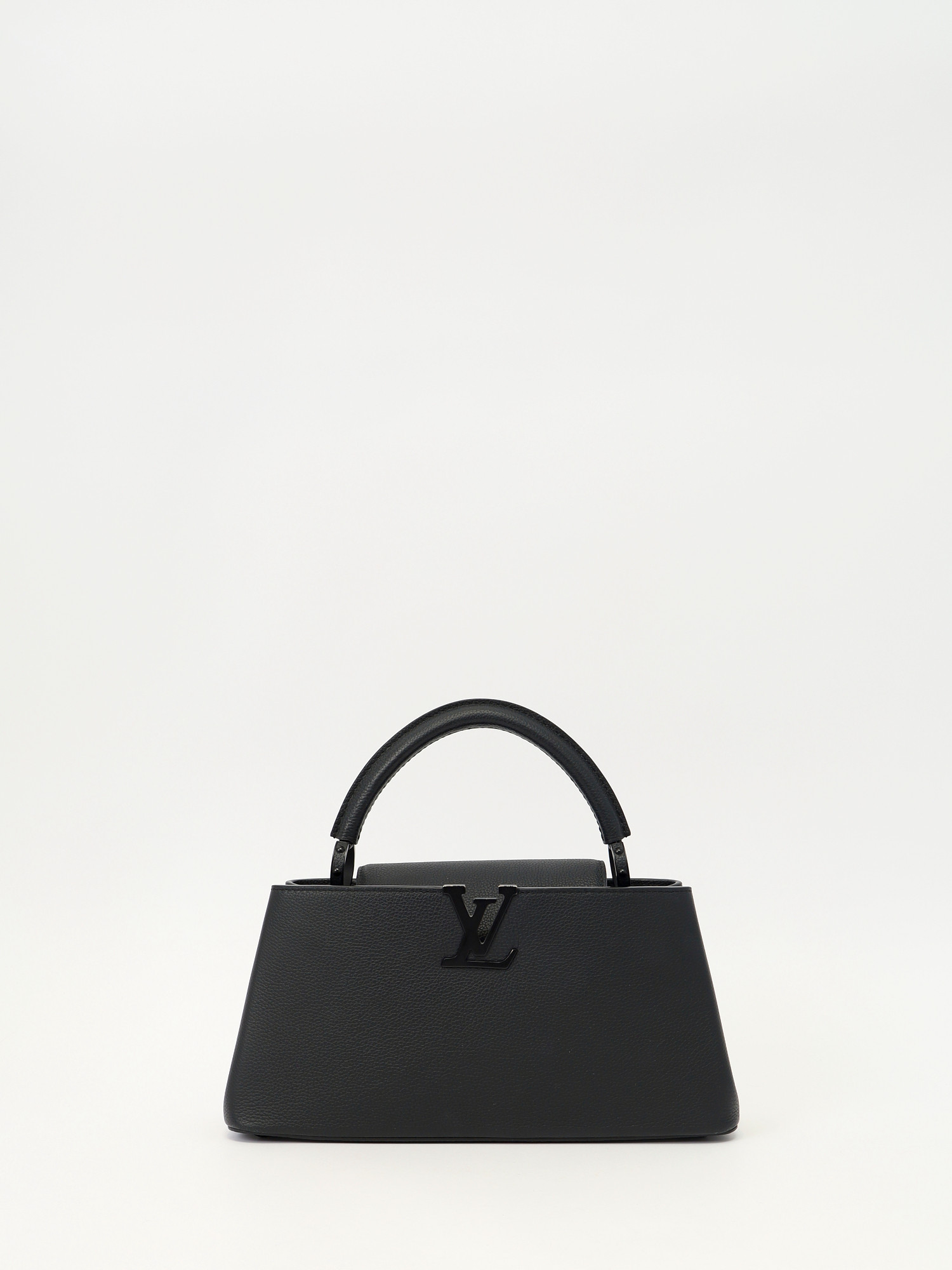 Louis Vuitton Capucines 