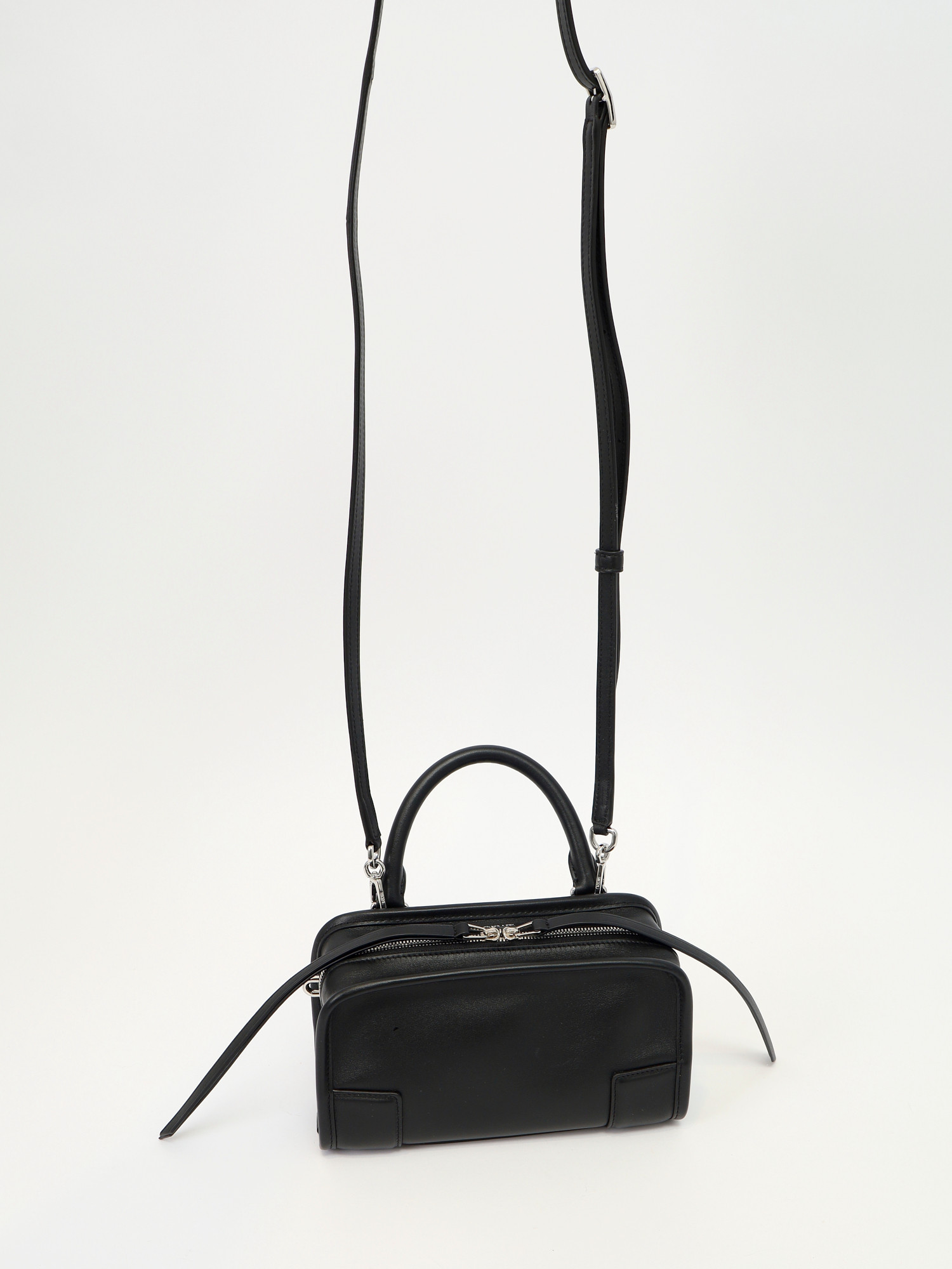 Сумки Loewe Amazona изображение #6