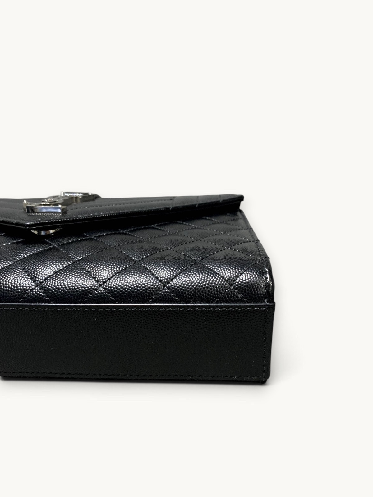 Сумки Saint Laurent Envelope изображение #8