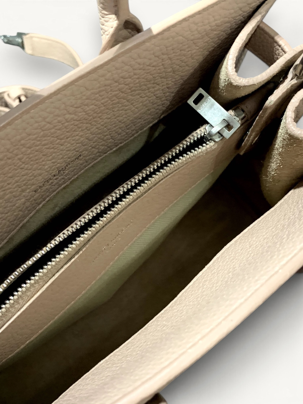 Сумки Saint Laurent Sac De Jour  изображение #6