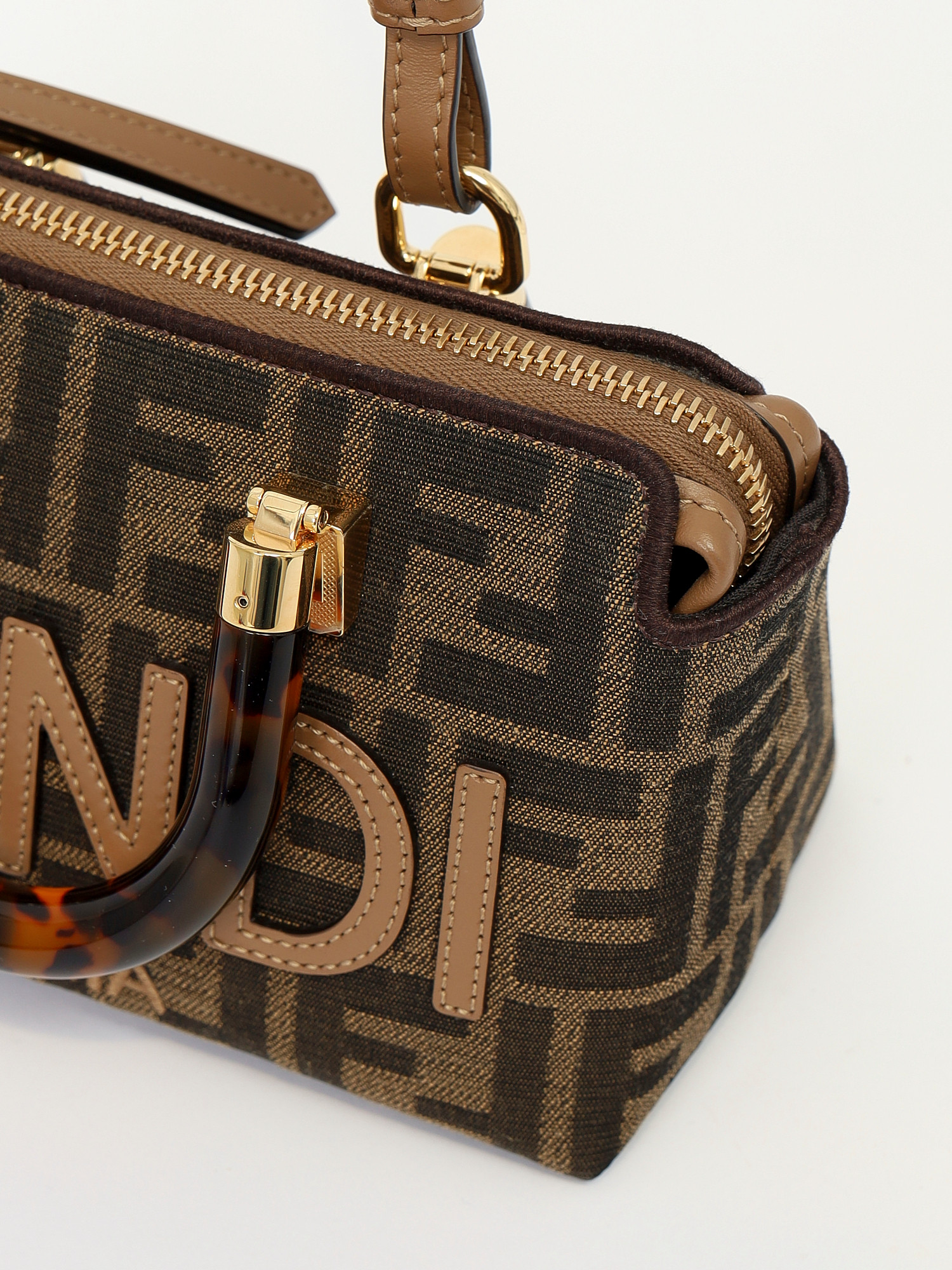 Сумки Fendi By The Way изображение #8