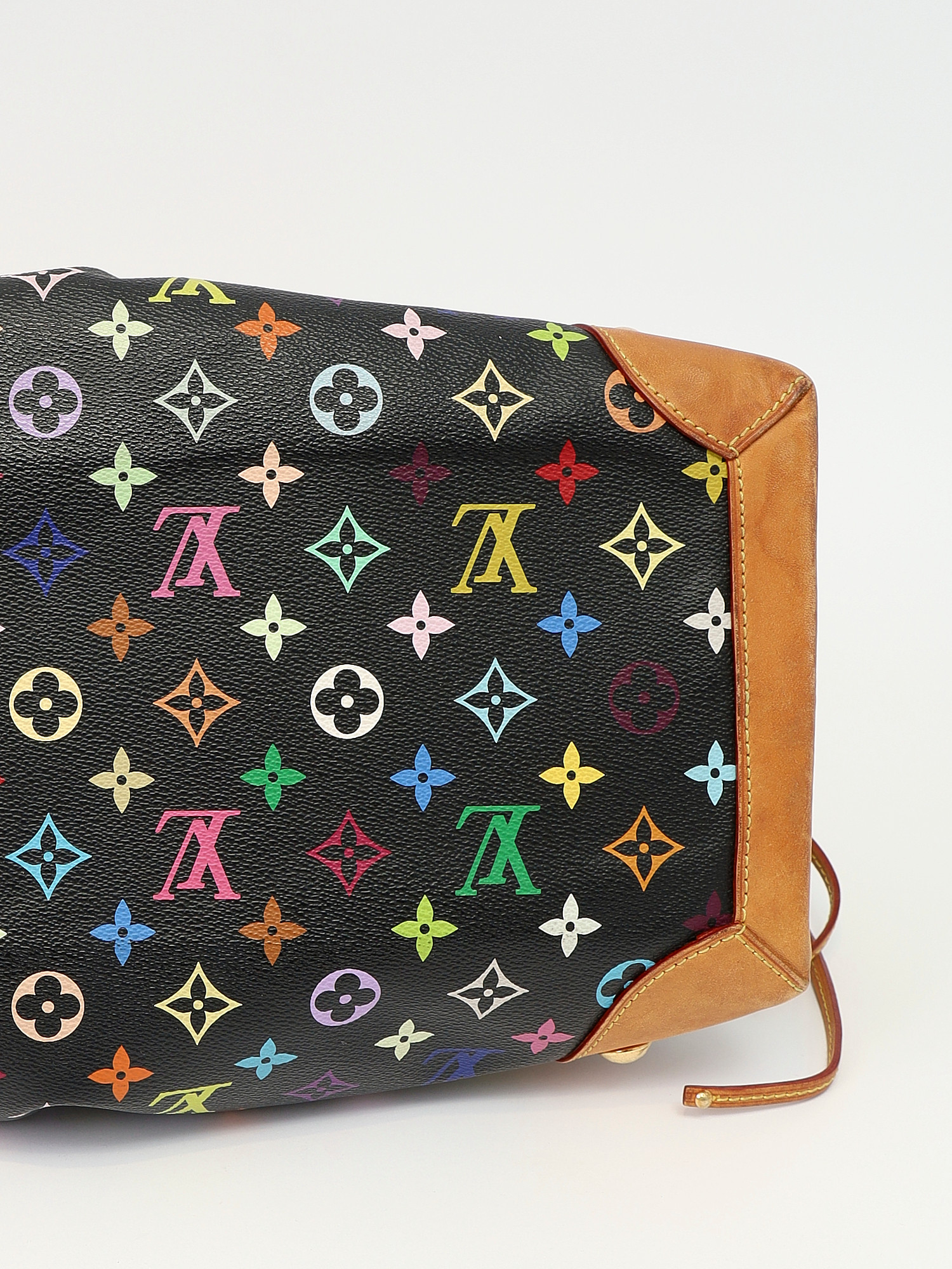 Сумки Louis Vuitton Ursula изображение #10